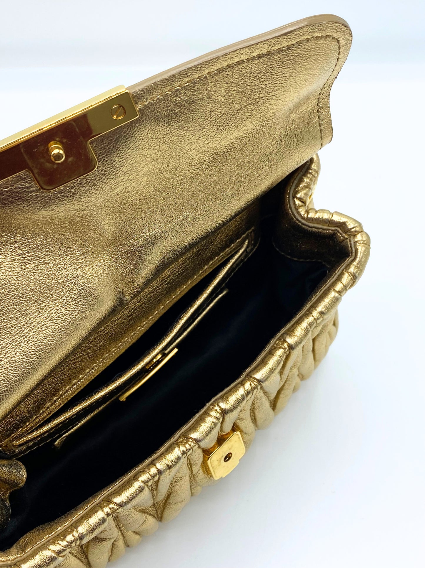 MIU MIU | Pochette Gold Matelassé