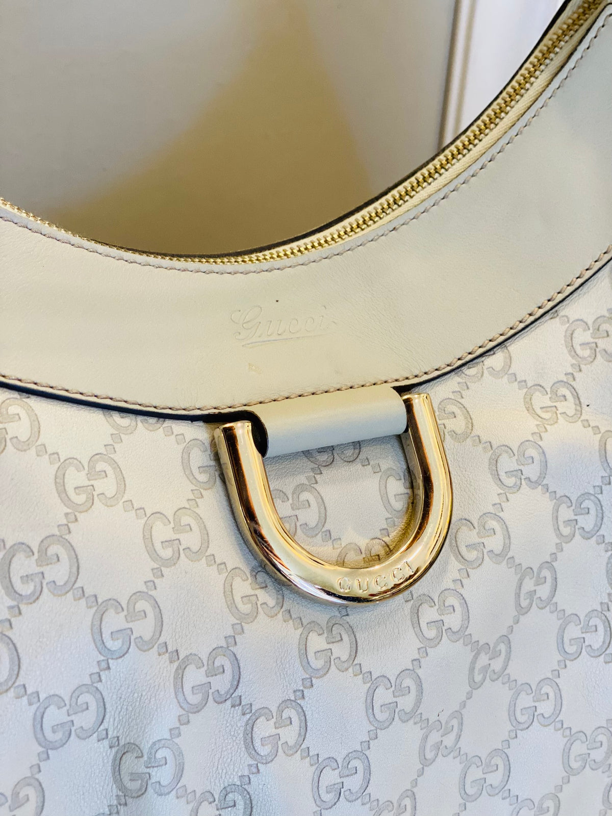 GUCCI | Abbey  Handbag Guccissima