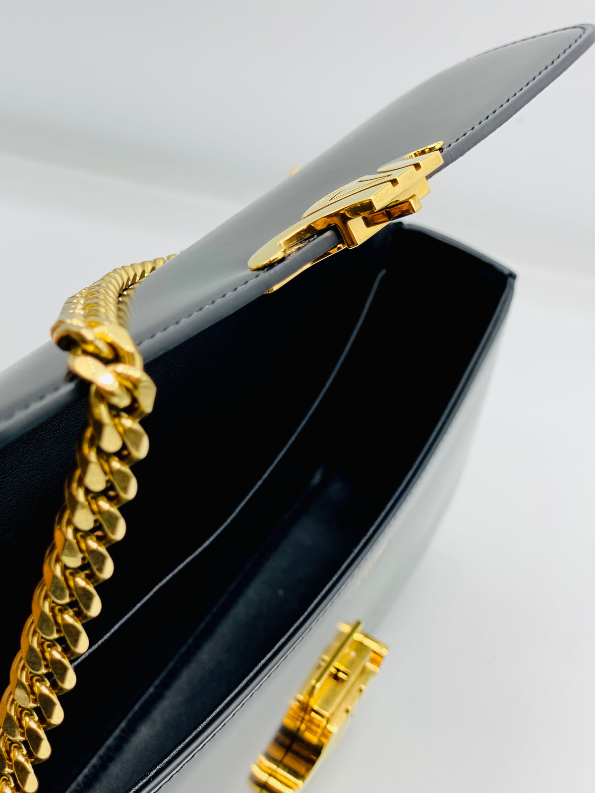 CELINE | CLAUDE Chain Shoulder Bag in  Shiny Black Calfskin Leather