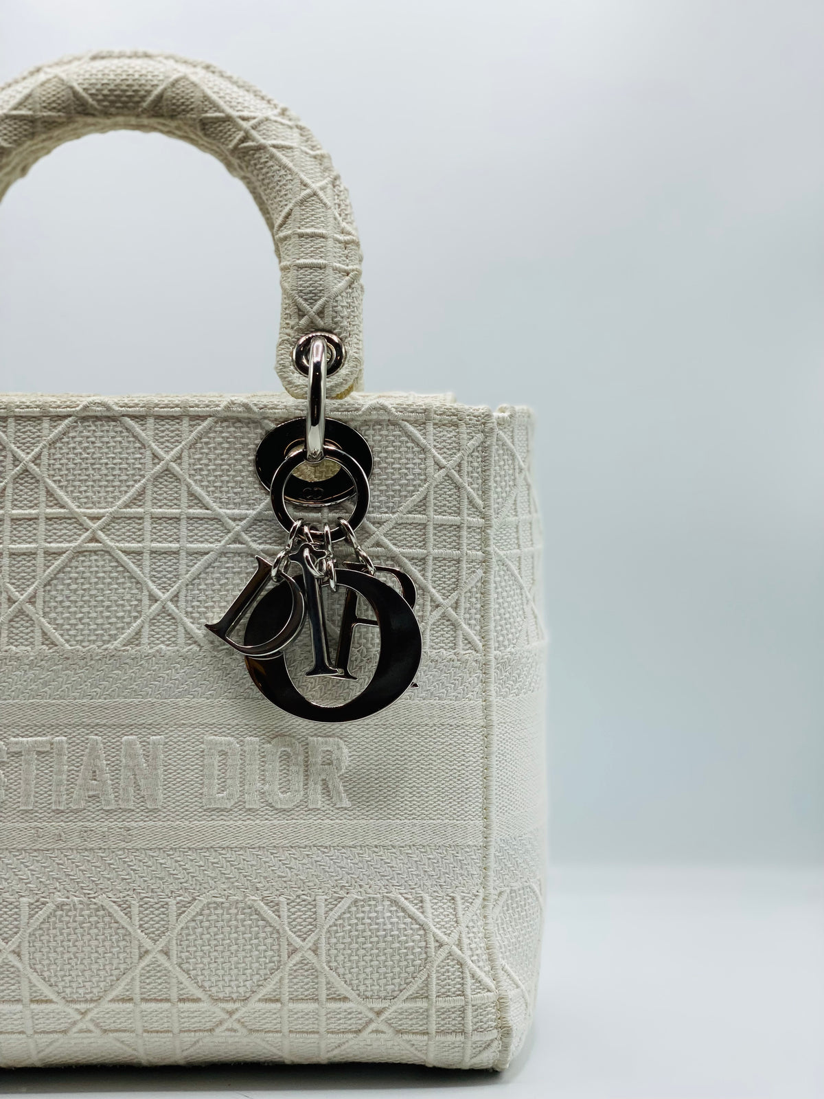 DIOR | Medium Lady D-Lite Bag White Cannage