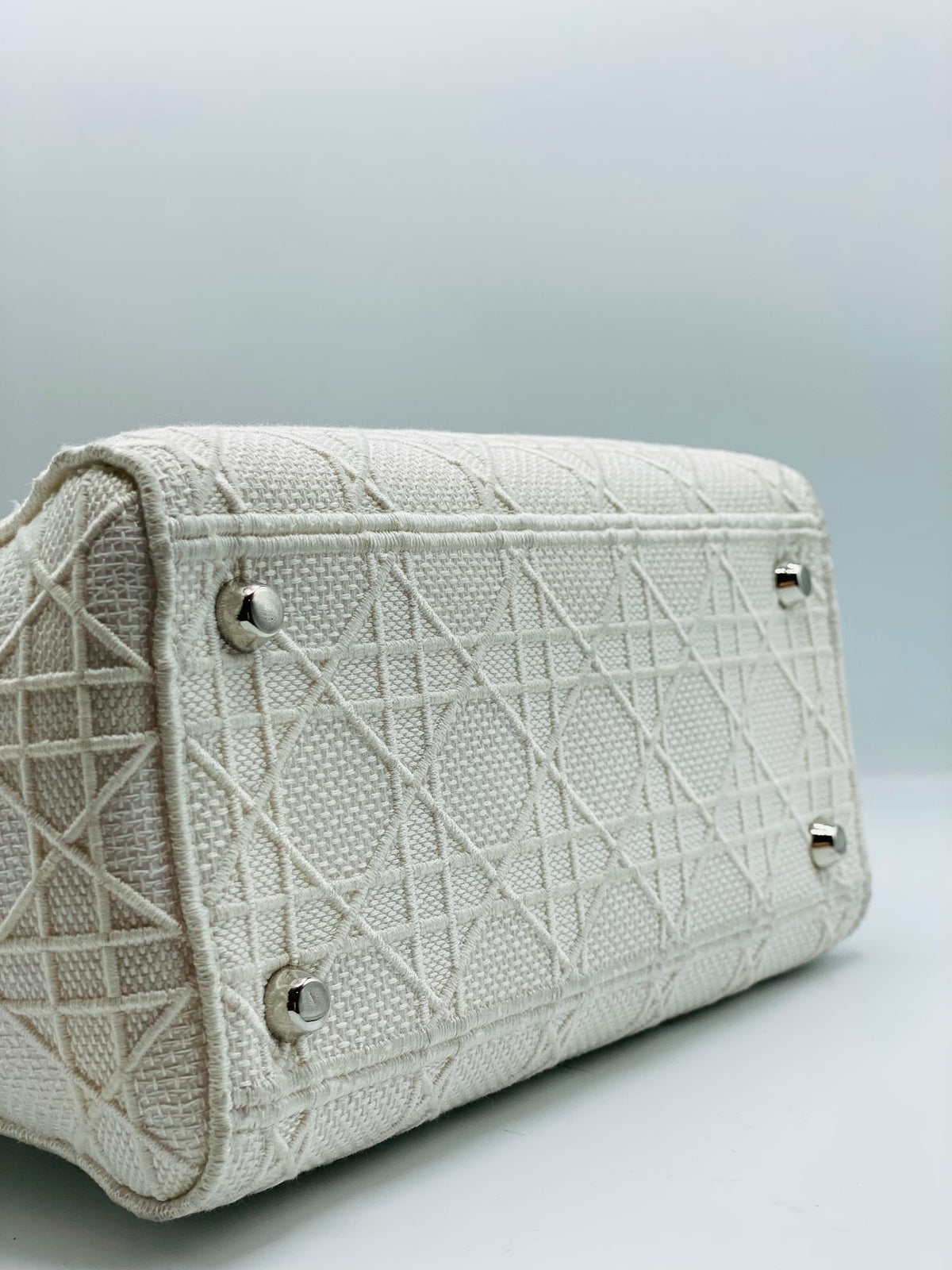 DIOR | Medium Lady D-Lite Bag White Cannage