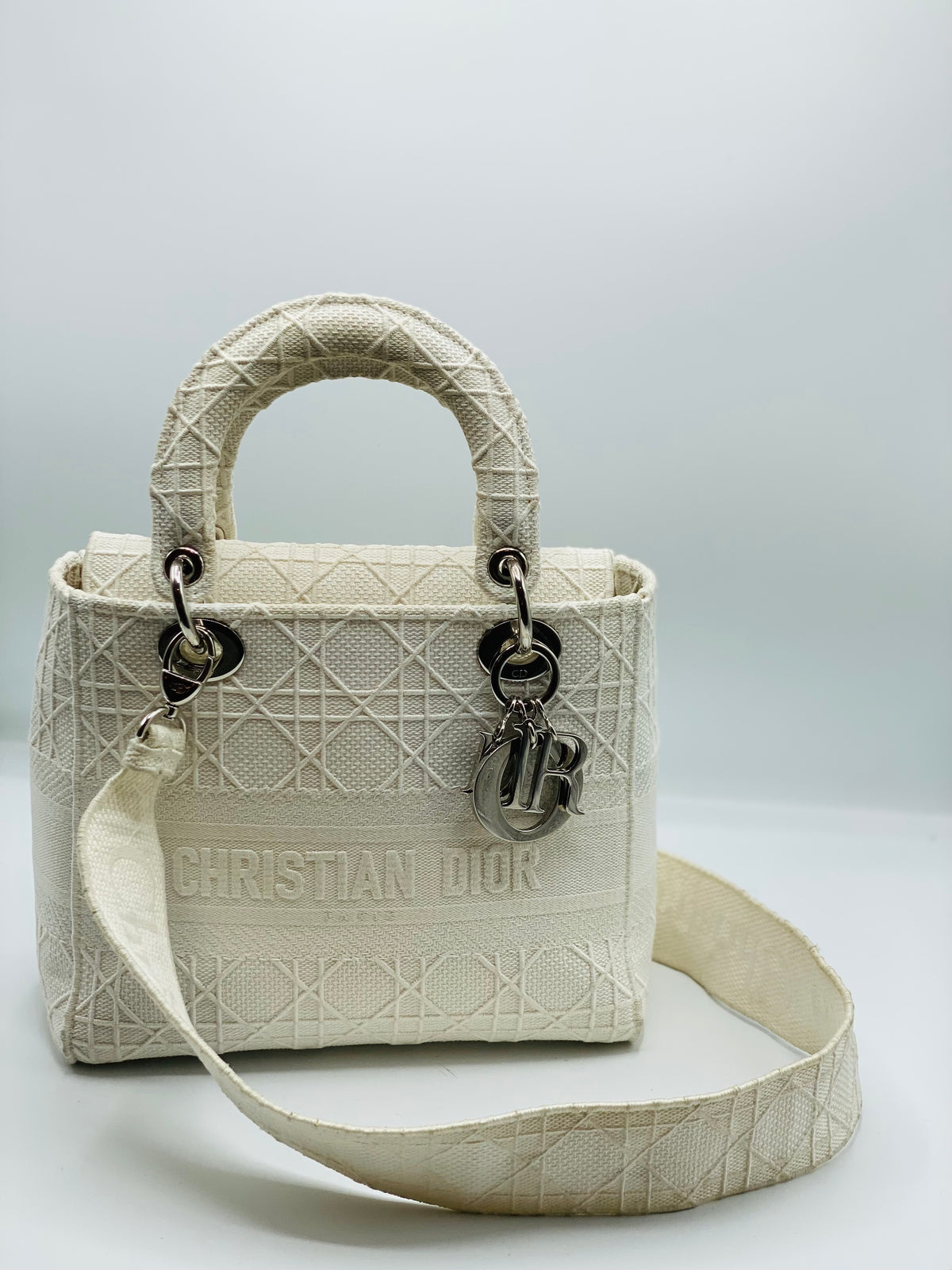 DIOR | Medium Lady D-Lite Bag White Cannage