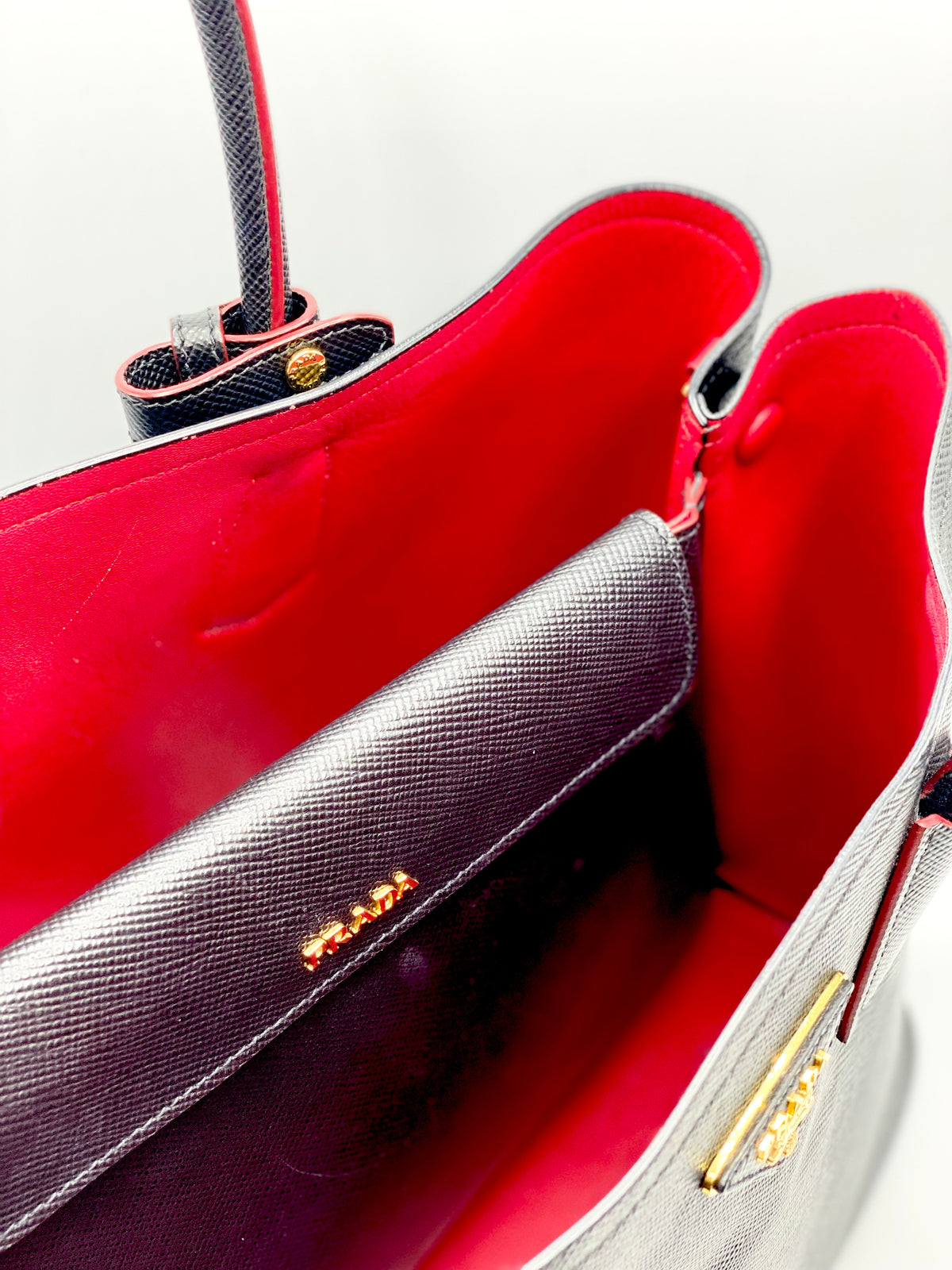 PRADA | Double Tote Bag Saffiano