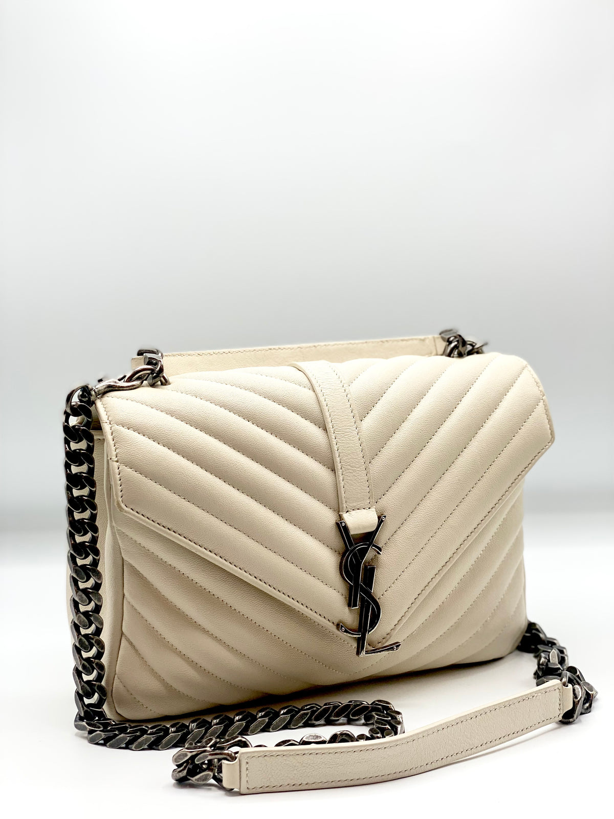 SAINT LAURENT | College White Chevron