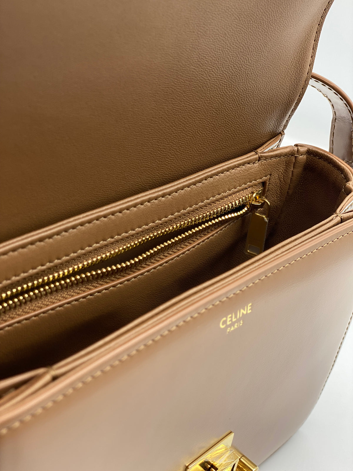 CELINE | Teen Triomphe Bag In Shiny Calfskin Bronze