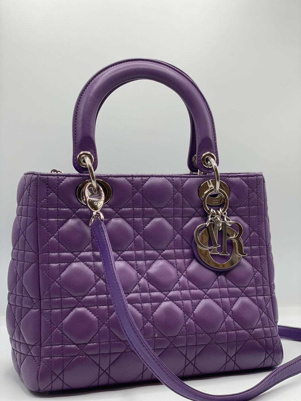 DIOR | Medium Lady Dior Cannage Lambskin