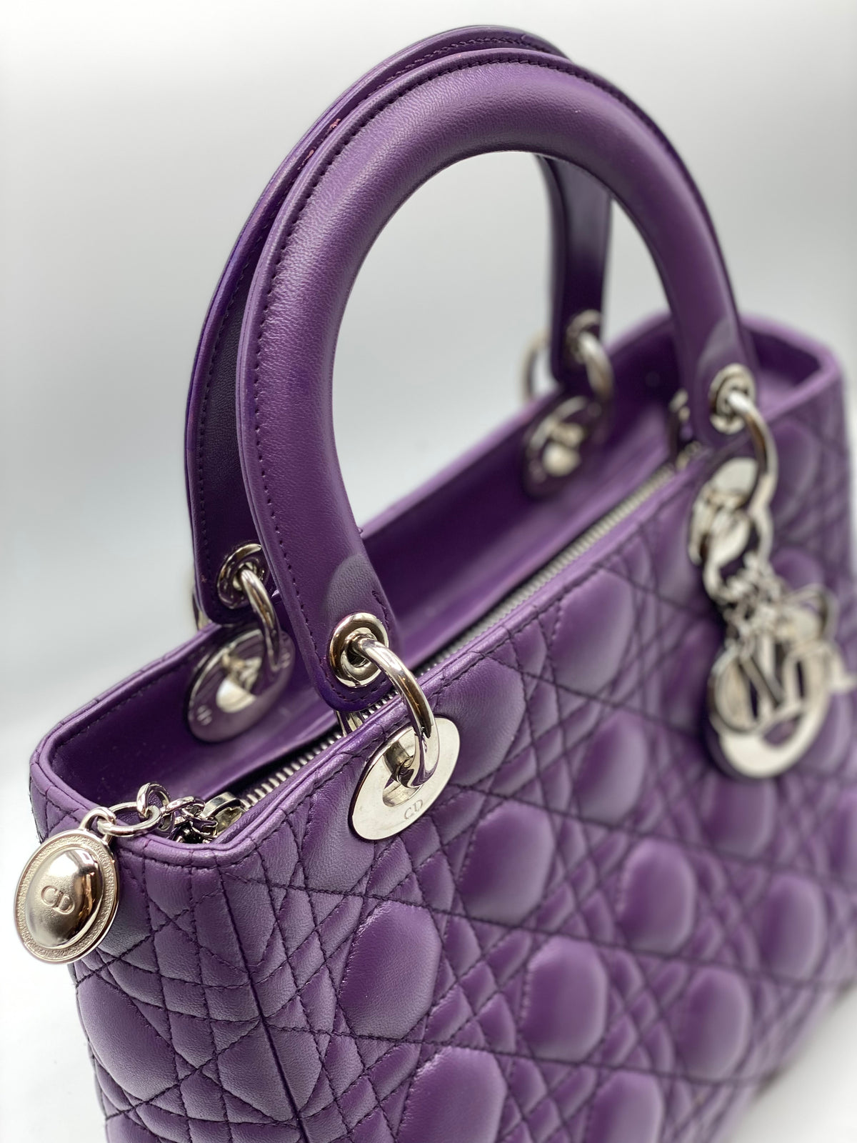 DIOR | Medium Lady Dior Cannage Lambskin