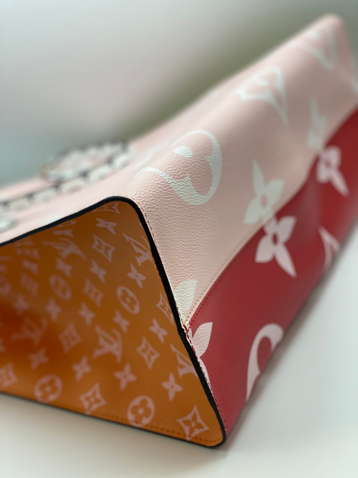 Louis Vuitton | 2019 Monogram Giant Onthego GM Multicolored Limited Edition