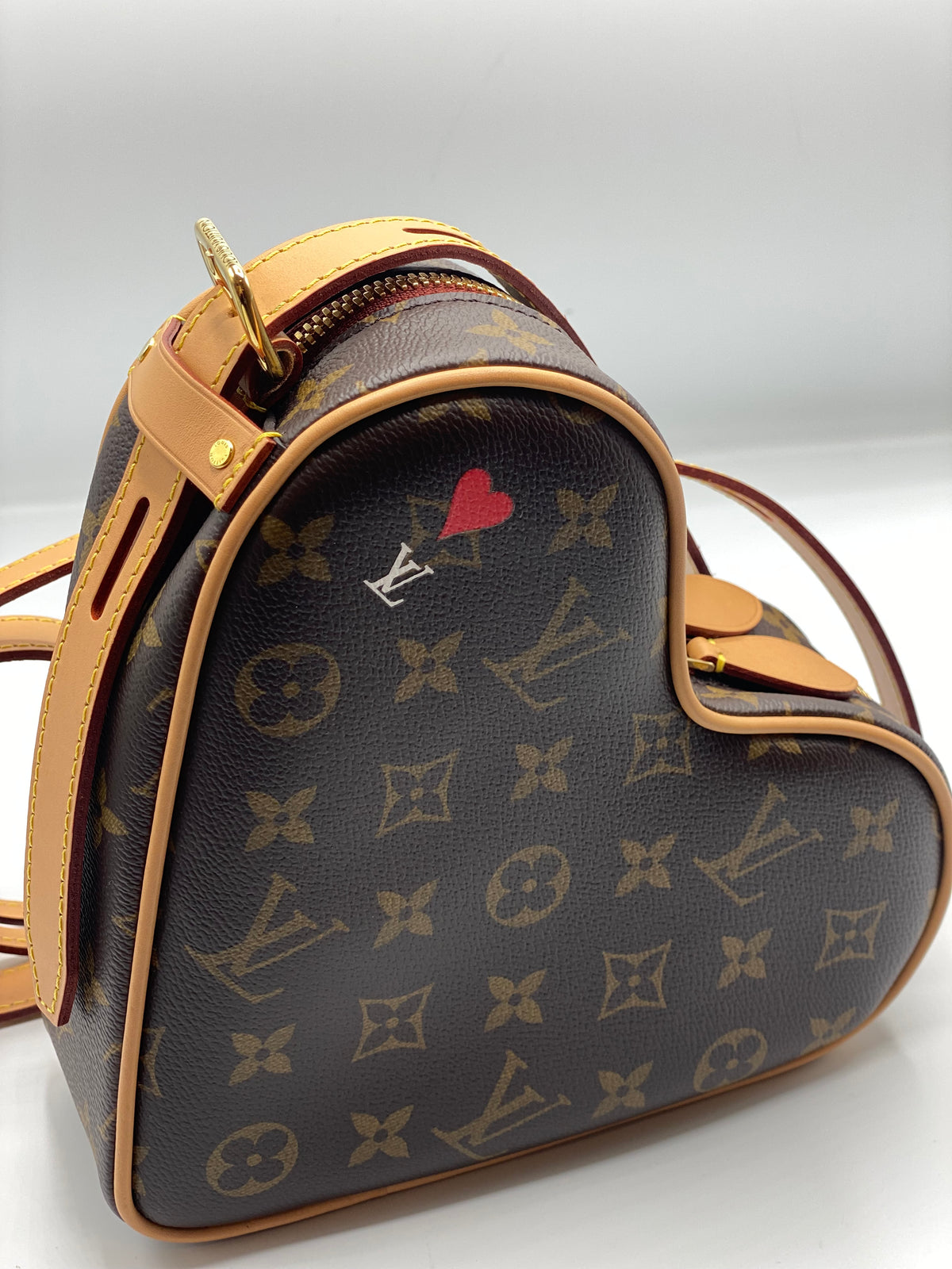 LOUIS VUITTON | Coeur Heart Bag Game On Monogram Limited Edition