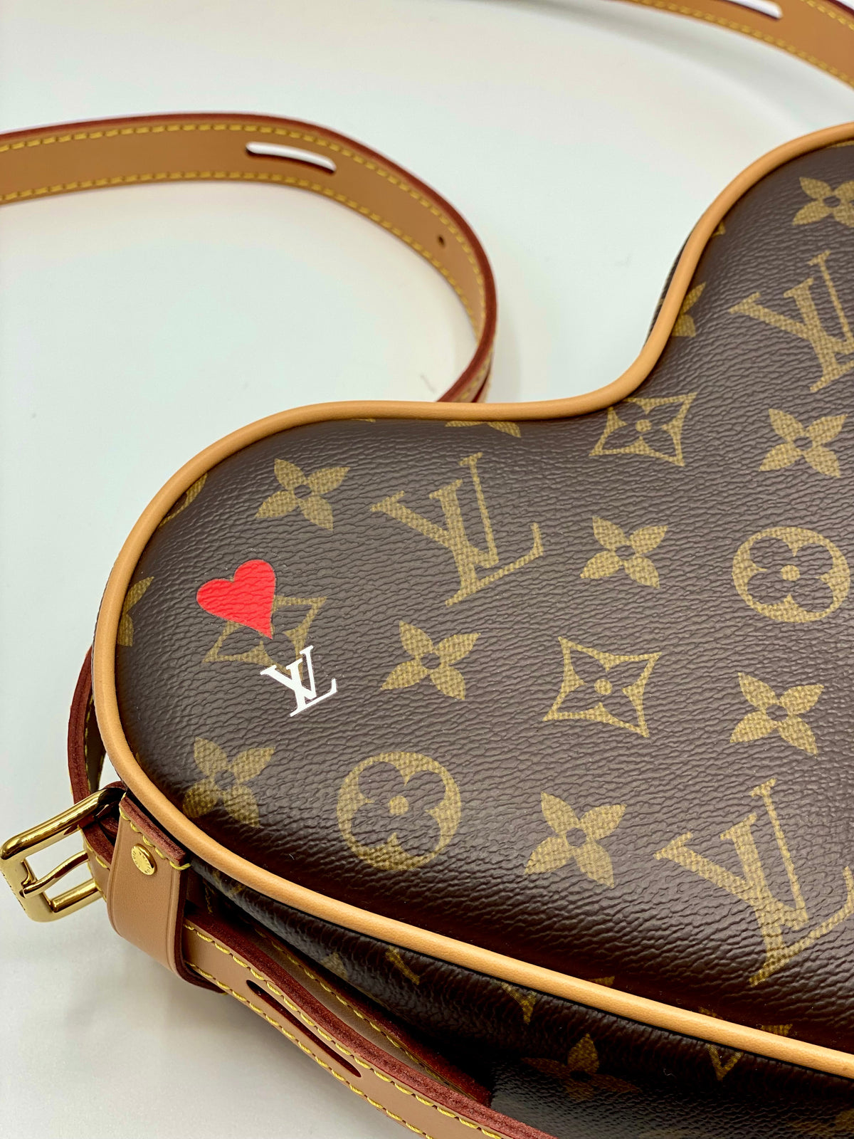 LOUIS VUITTON | Coeur Heart Bag Game On Monogram Limited Edition