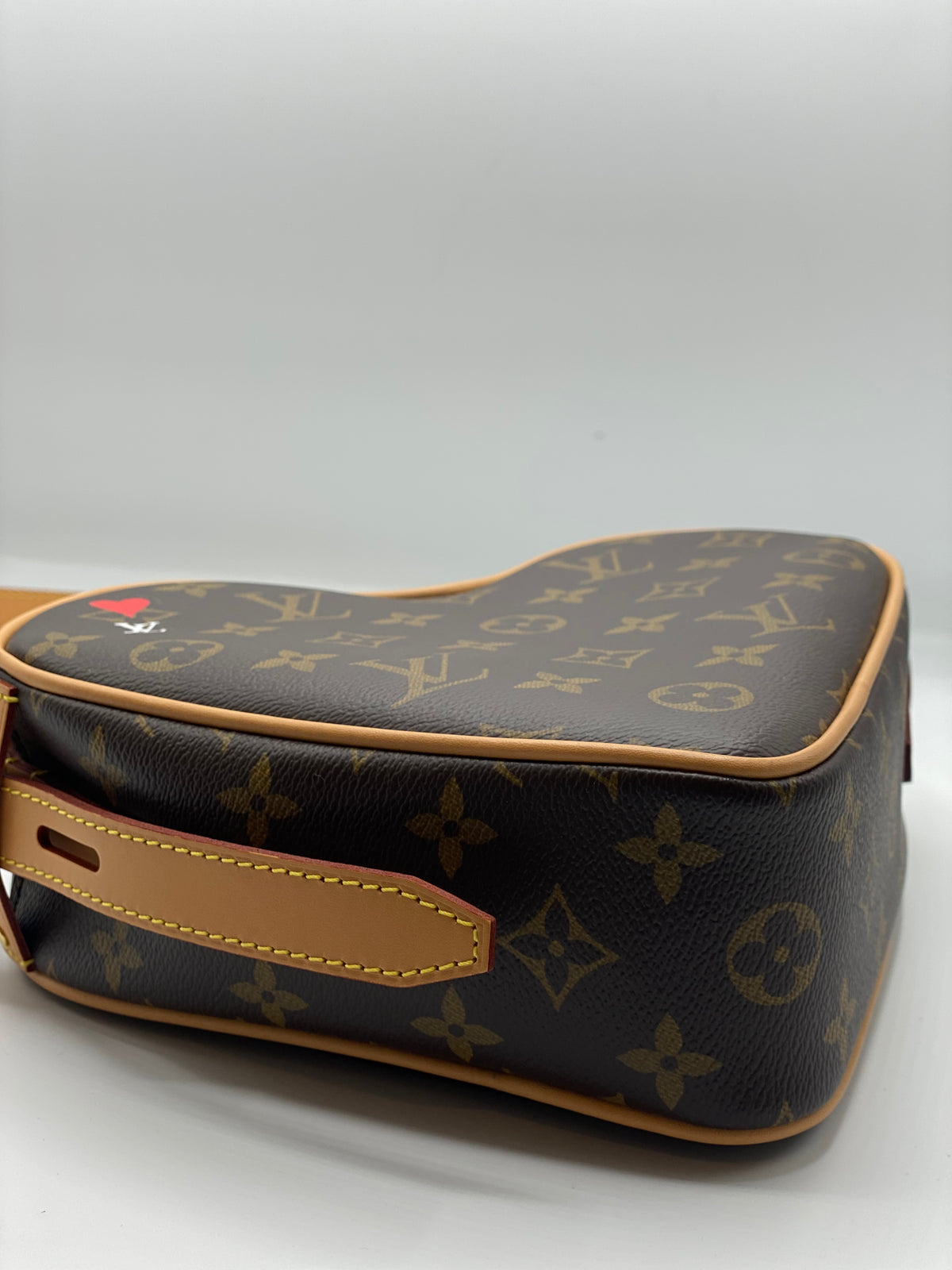 LOUIS VUITTON | Coeur Heart Bag Game On Monogram Limited Edition