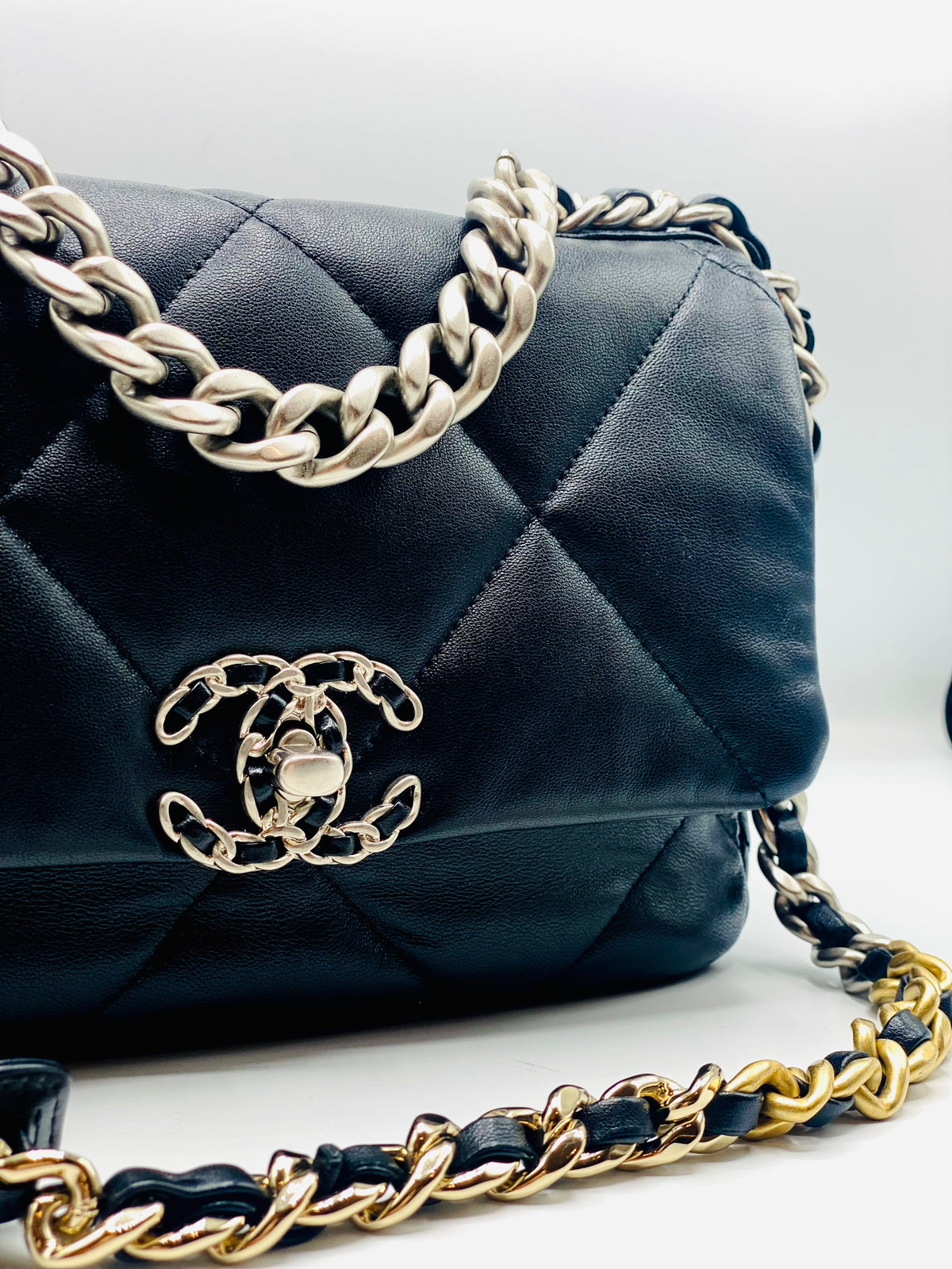 CHANEL | Chanel 19 Small in Black Lambskin Leather