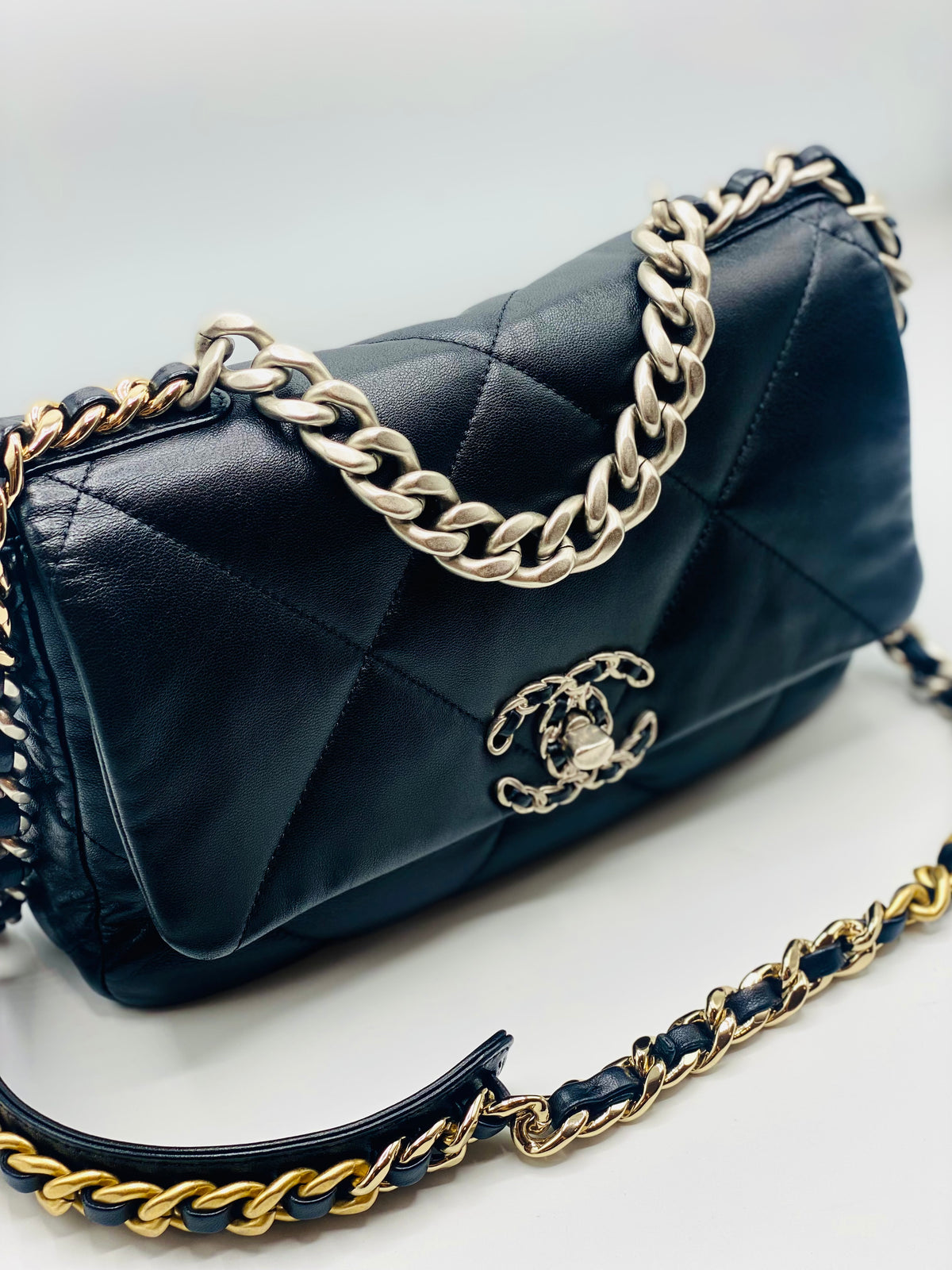 CHANEL | Chanel 19 Small in Black Lambskin Leather