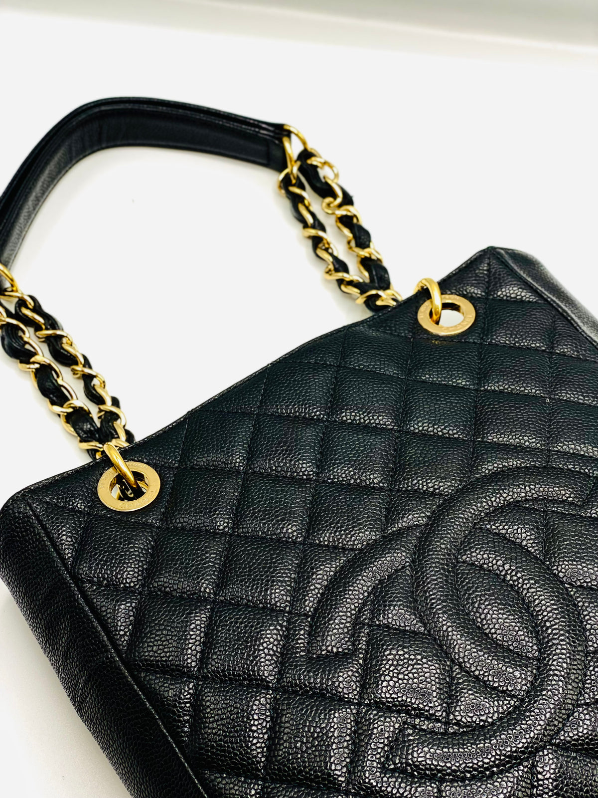 CHANEL | Black caviar Petit Shopping tote PST