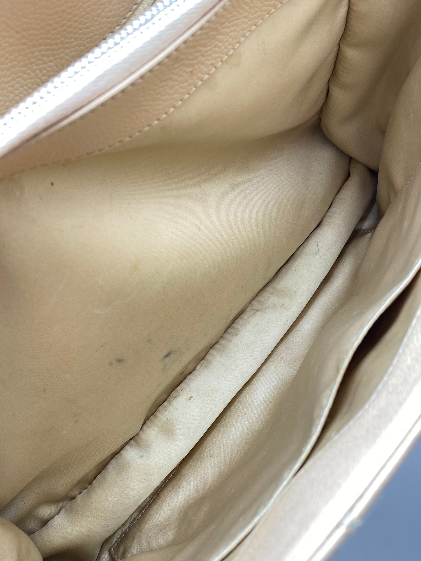 CHANEL | GST Beige in Caviar