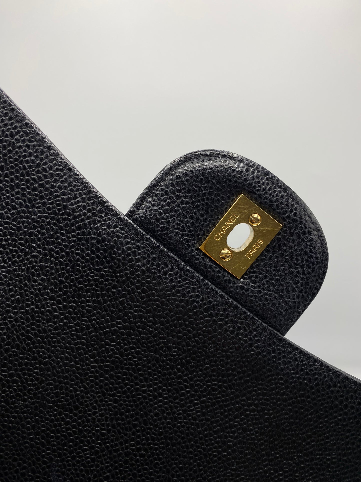 CHANEL | Maxi Jumbo Black Caviar