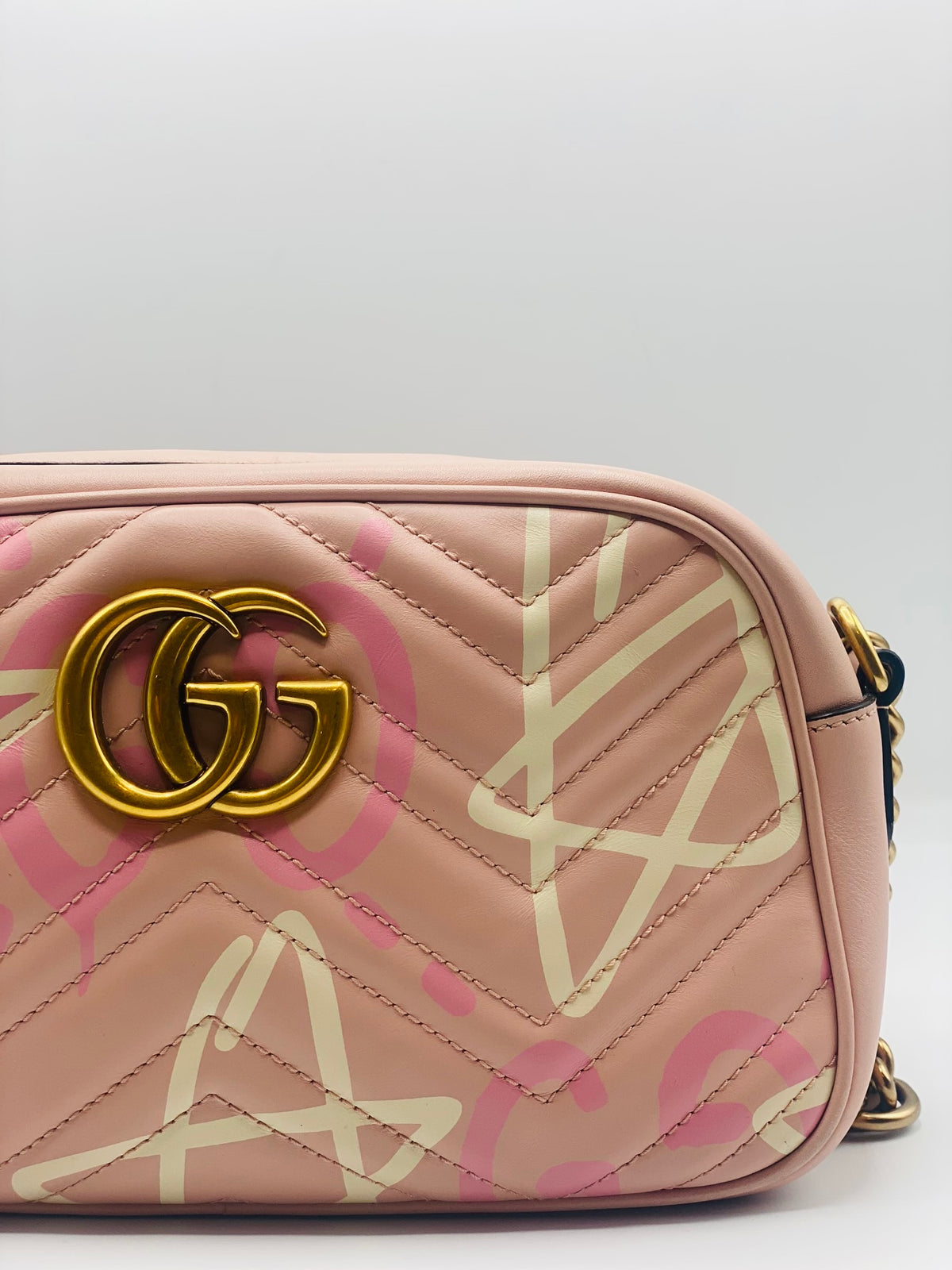 GUCCI | Calfskin Matelasse GucciGhost Small GG Marmont Pink  Ivory