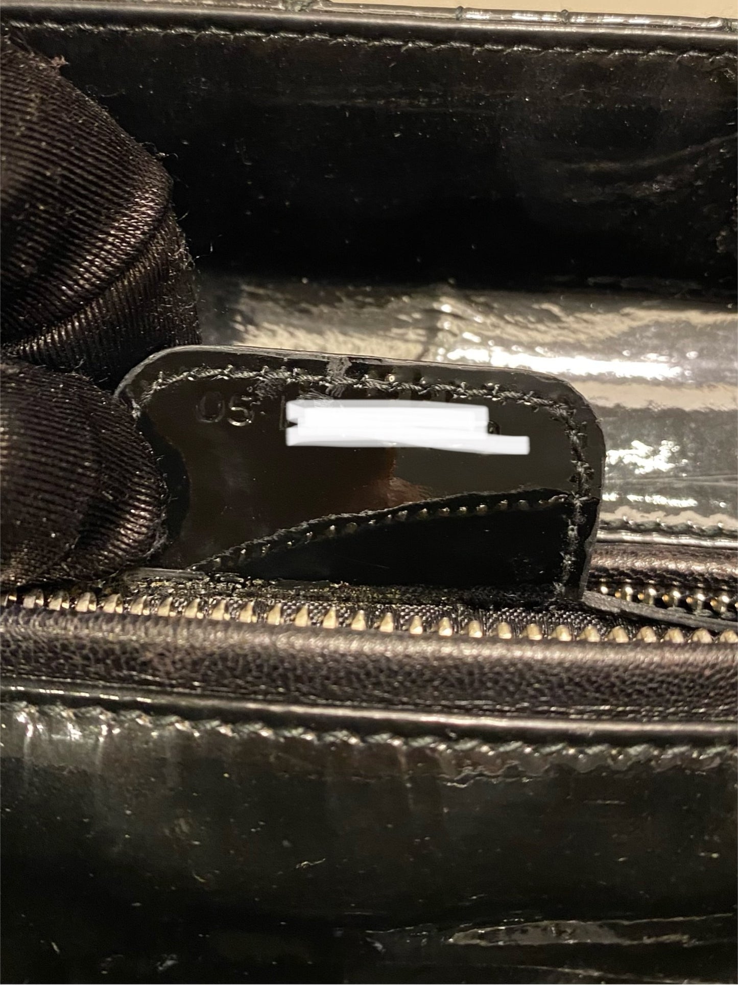 DIOR | Lady Dior Medium Black Pattent Leather