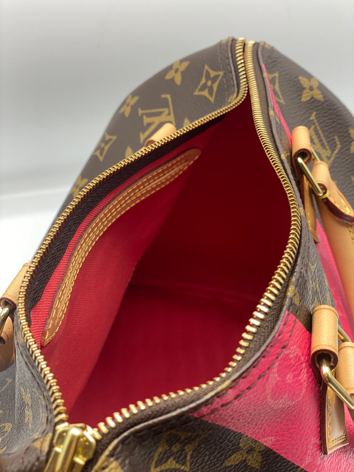 LOUIS VUITTON |  Speedy 30 Monogram V-Pink Limited Edition Summer 2015