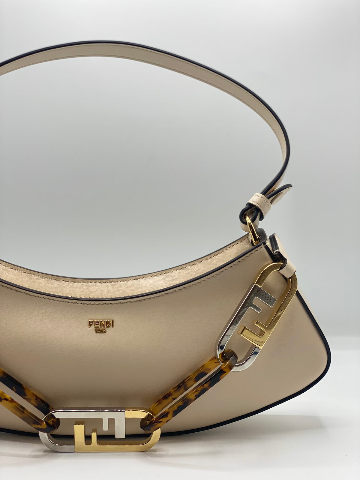 FENDI | O'Lock Swing Nude Beige