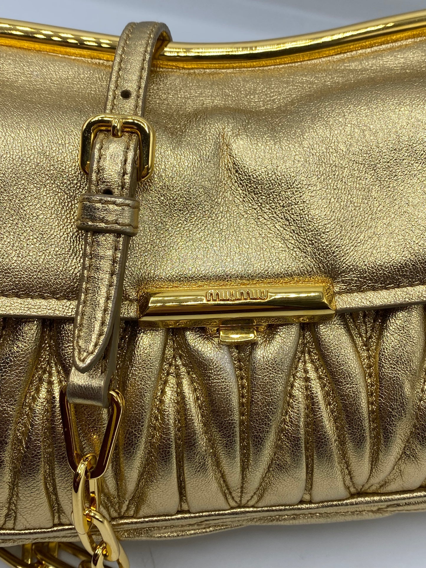 MIU MIU | Pochette Gold Matelassé