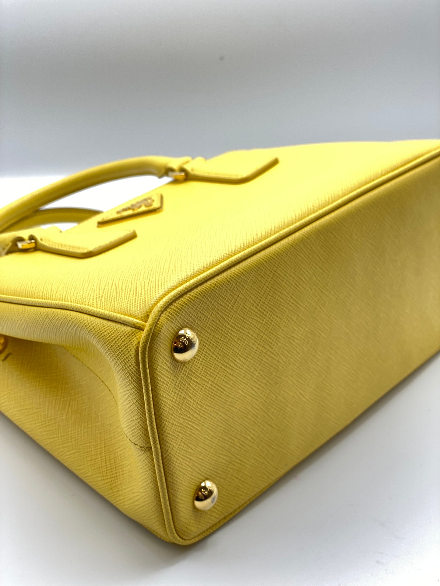 PRADA | Galleria Small in Yellow Saffiano