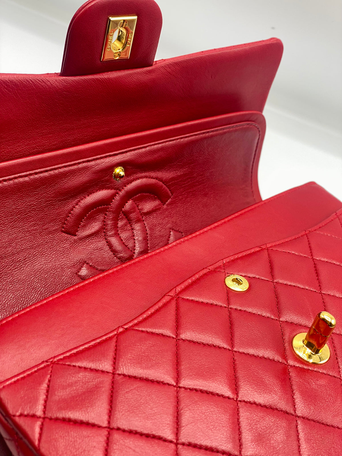 CHANEL | TIMELESS  DOUBLE FLAP 2.55  MEDIUM RED