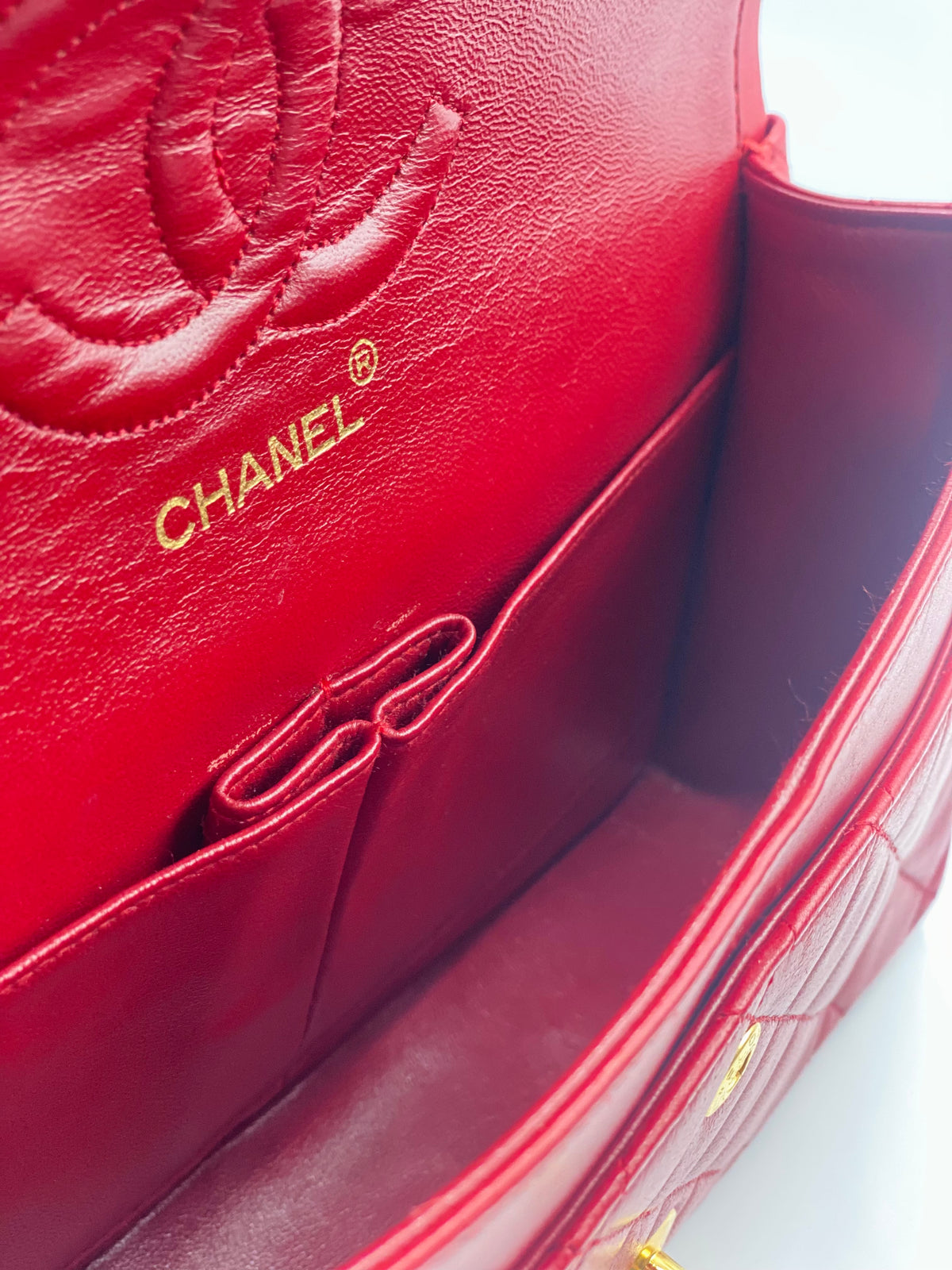 CHANEL | TIMELESS  DOUBLE FLAP 2.55  MEDIUM RED