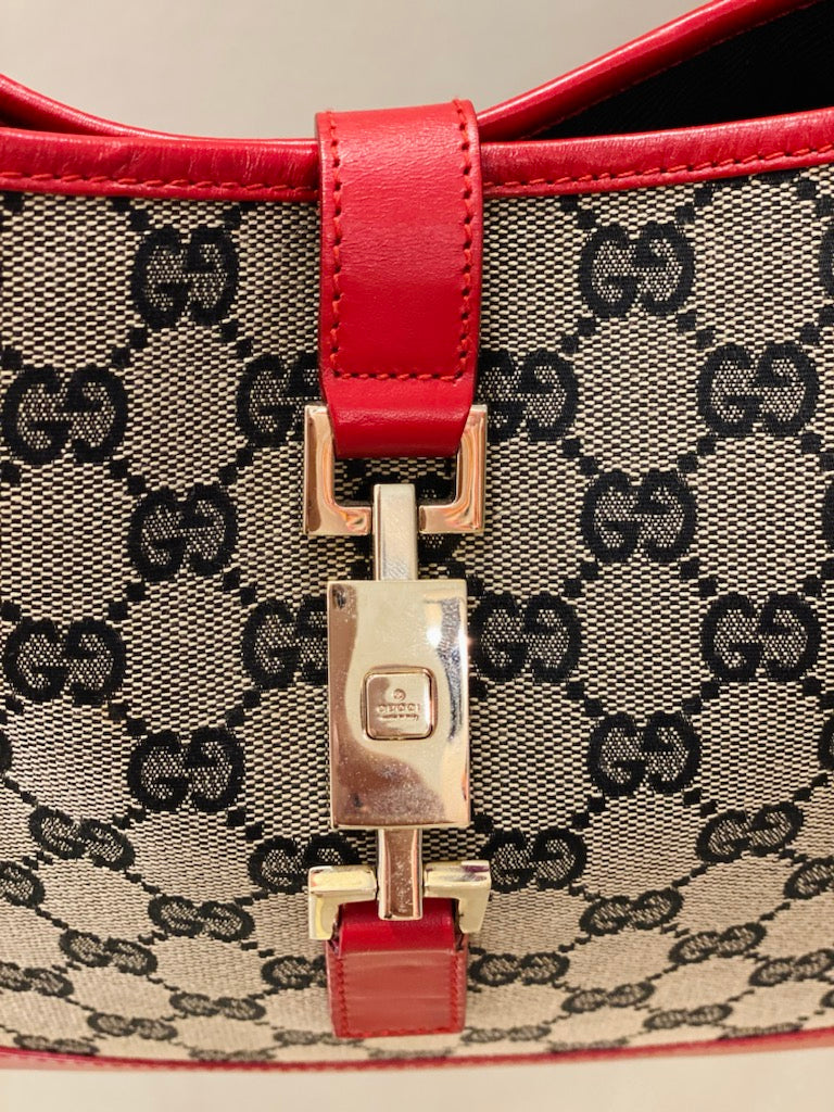 GUCCI JACKIE GG CANVAS