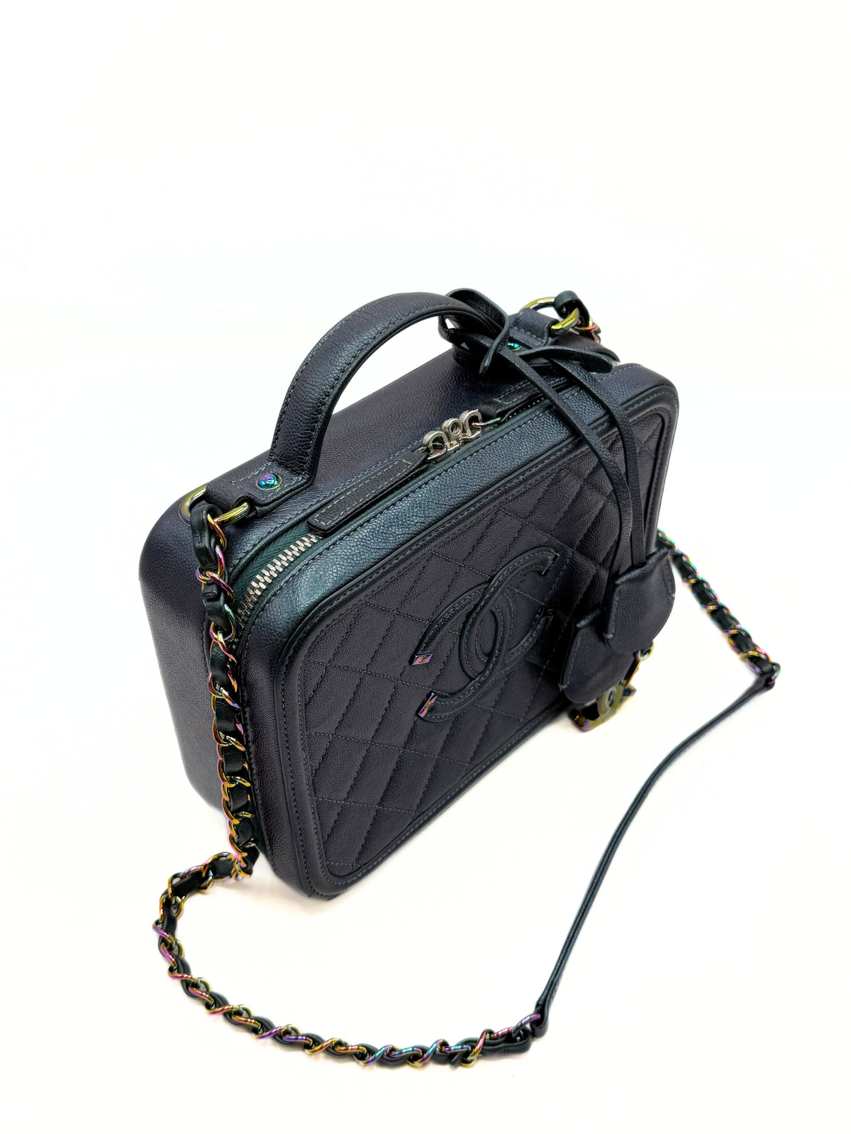 CHANEL | Vanity Medium Filigree Iridescent Green