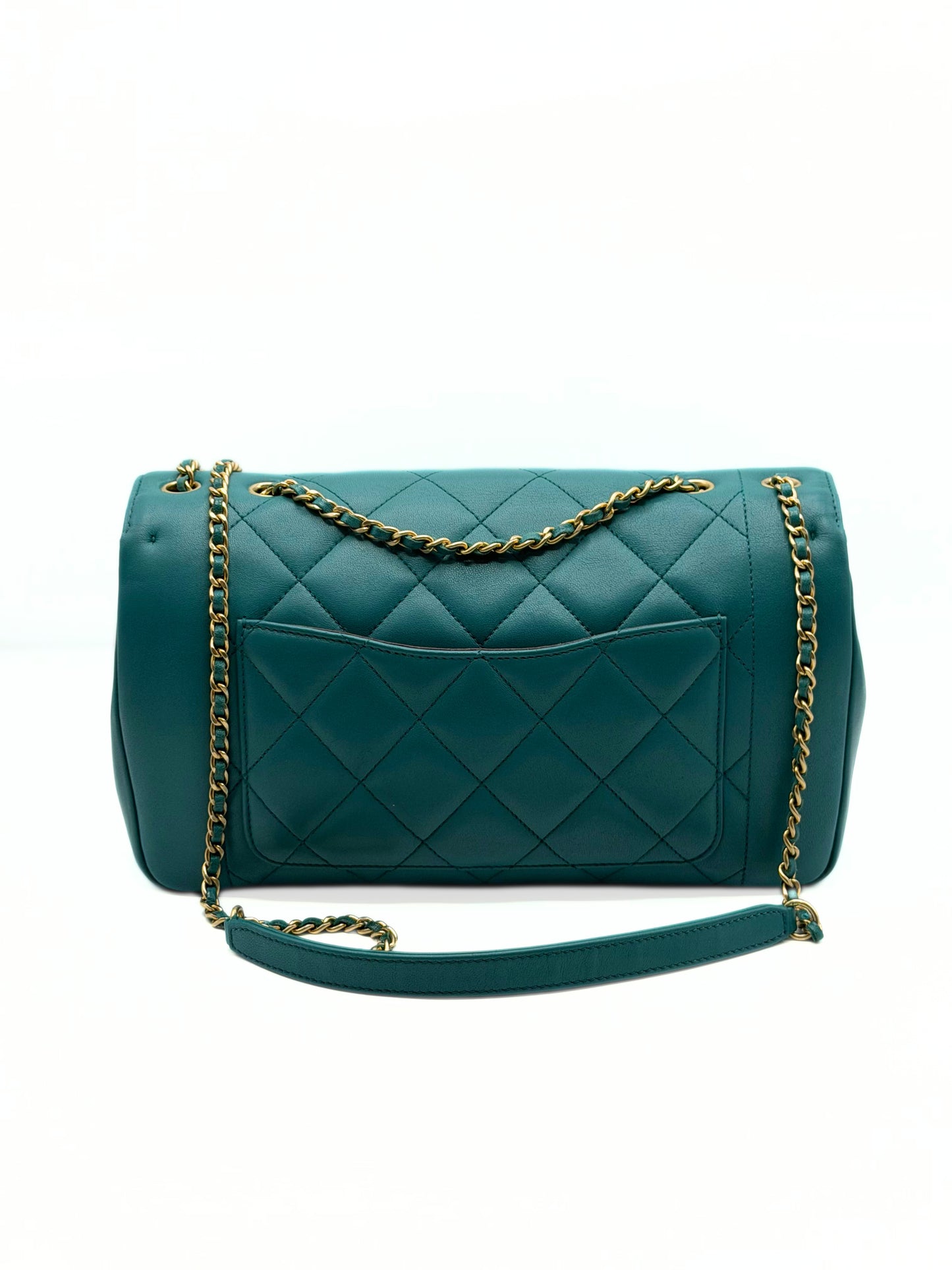 CHANEL | Diana Reissue Jumbo Classic Flap Bag