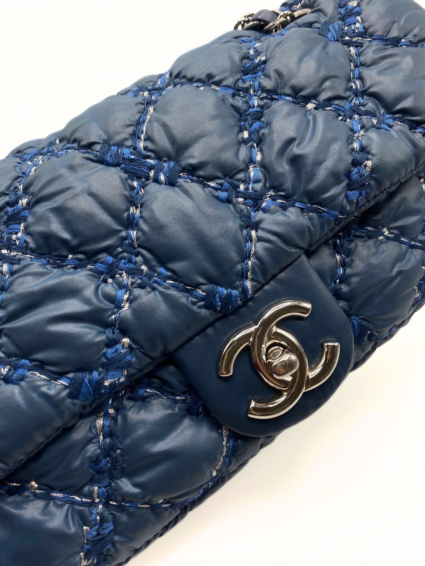 CHANEL | Bubble Tweed Flap Bag