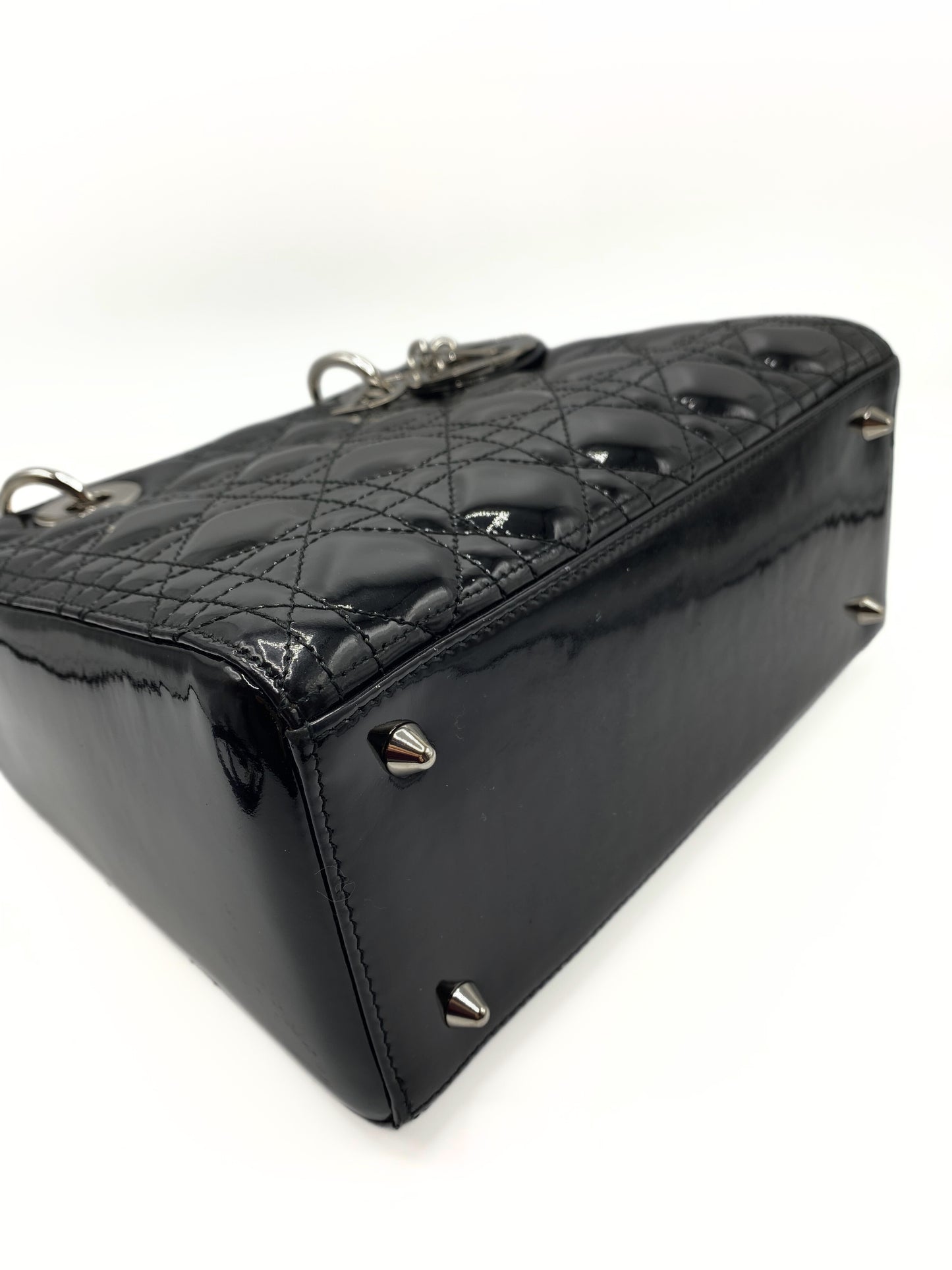 DIOR | Lady Dior Medium Black Pattent Leather