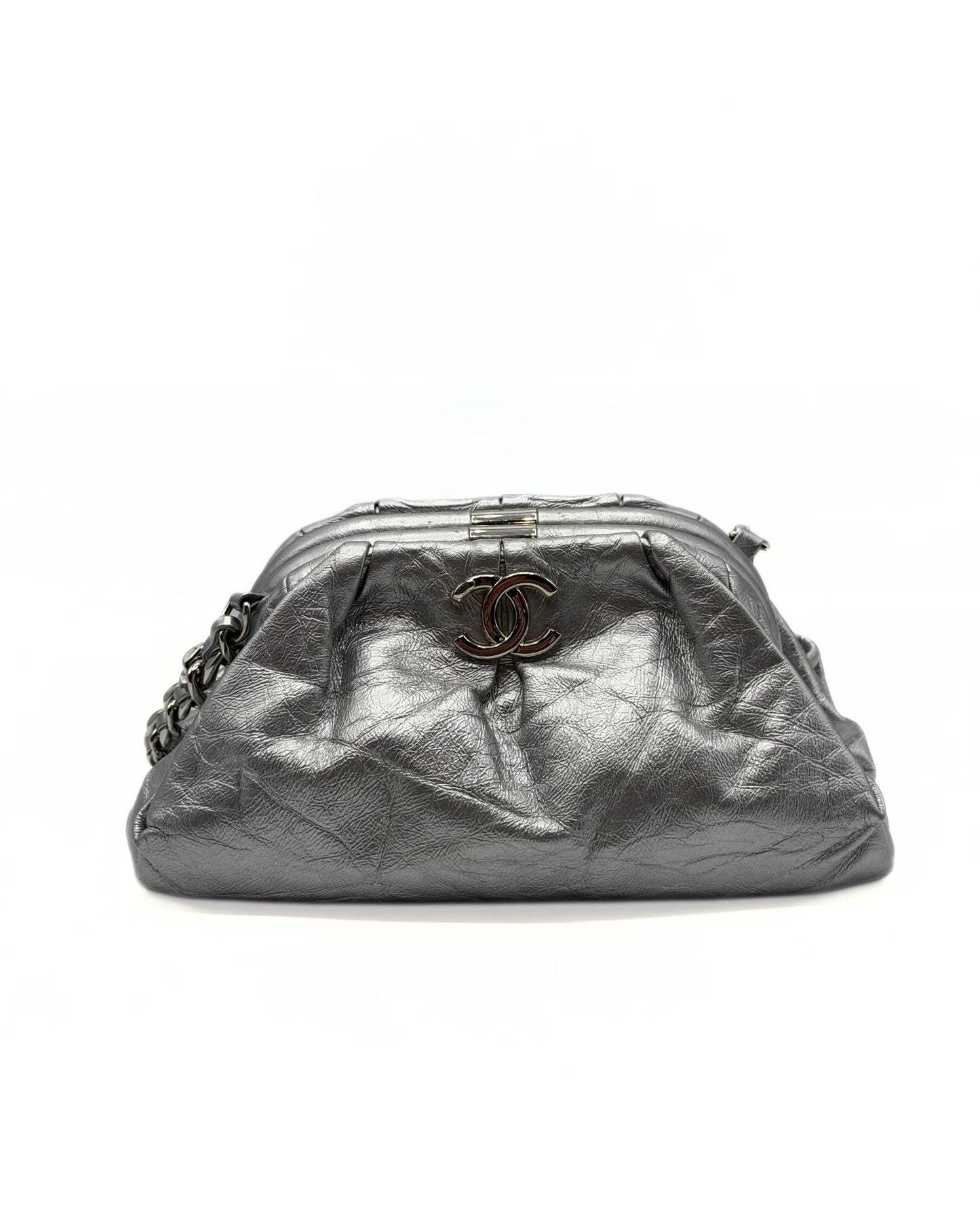 CHANEL | Kiss Lock Silver Chain Clutch