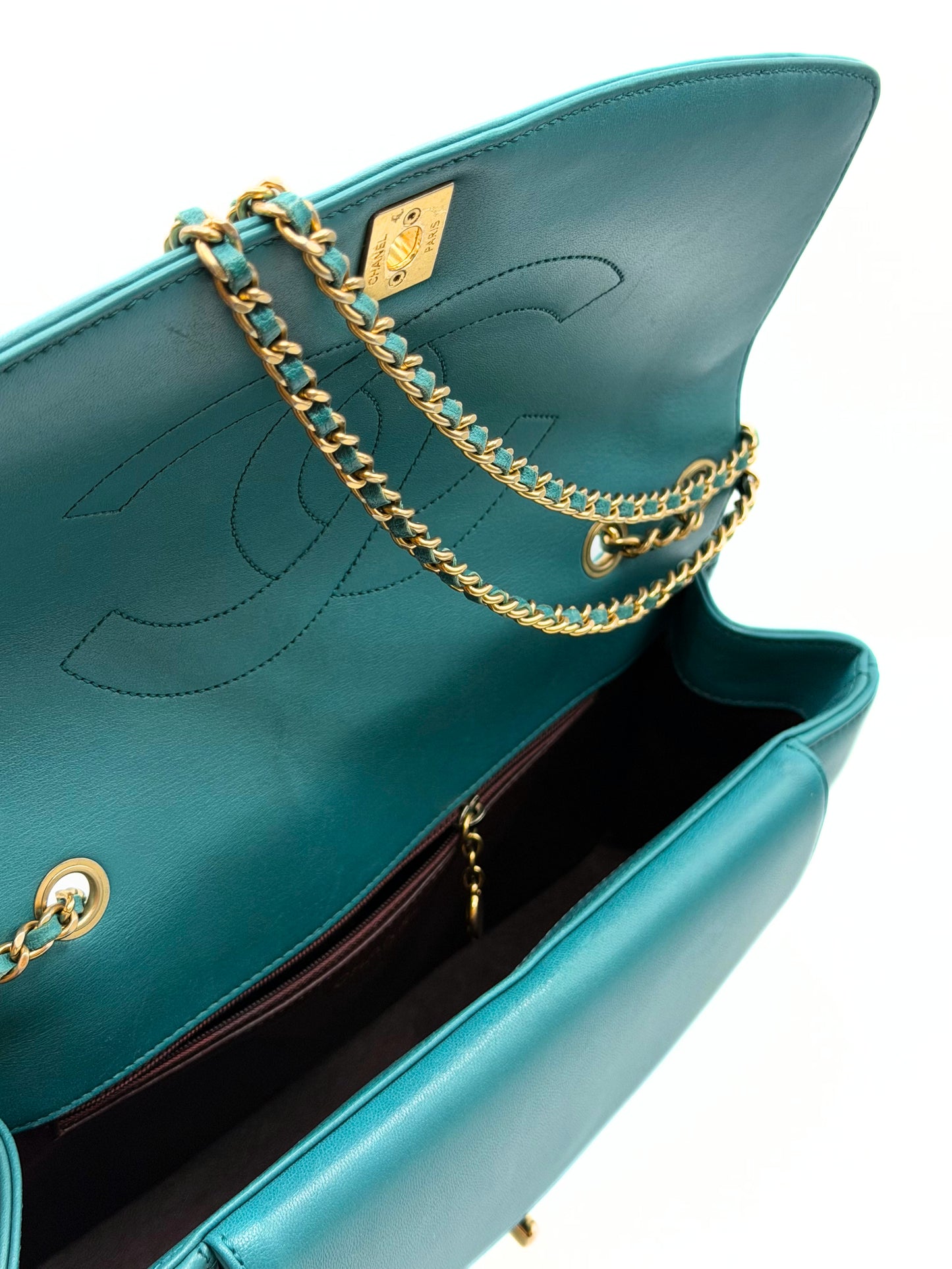 CHANEL | Diana Reissue Jumbo Classic Flap Bag