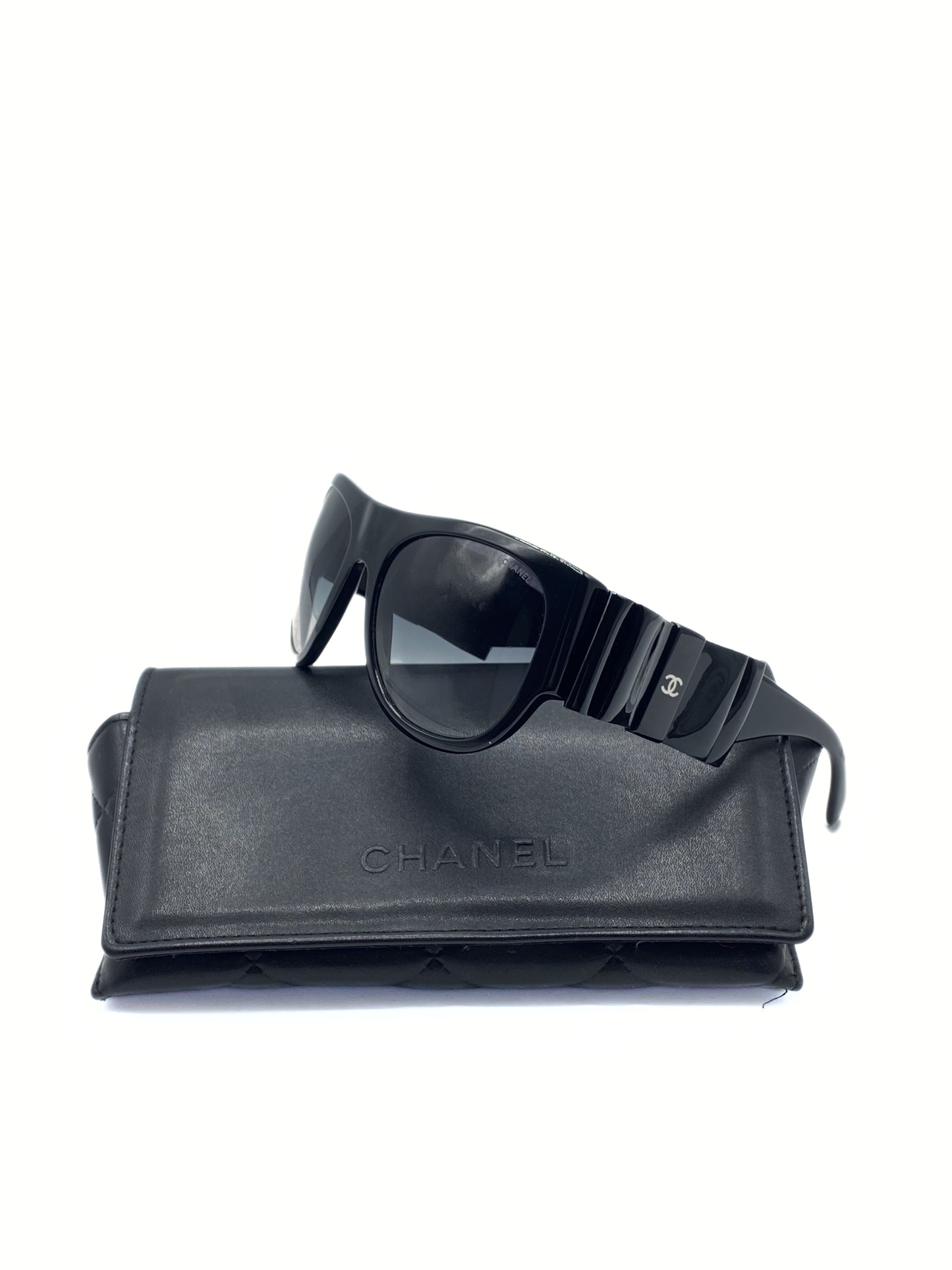 CHANEL | Ribbon Sunglasses