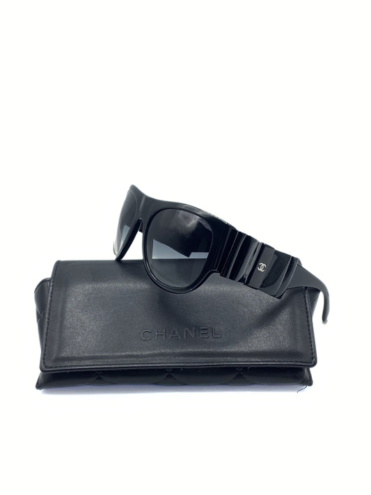 CHANEL | Ribbon Sunglasses