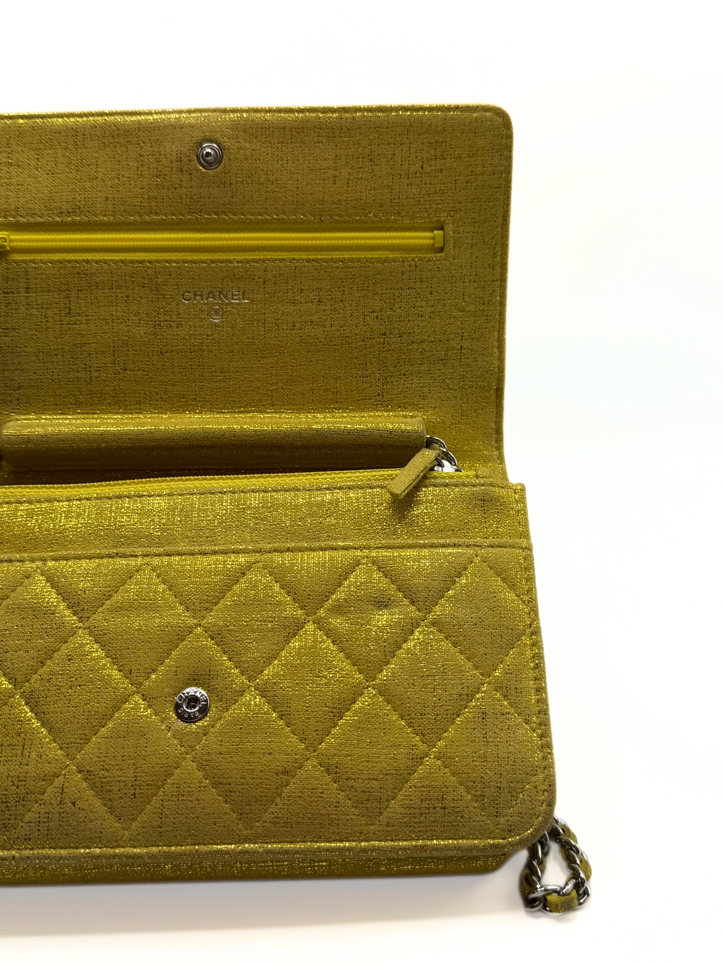 CHANEL | Wallet On Chain Metallic Gold Fabric