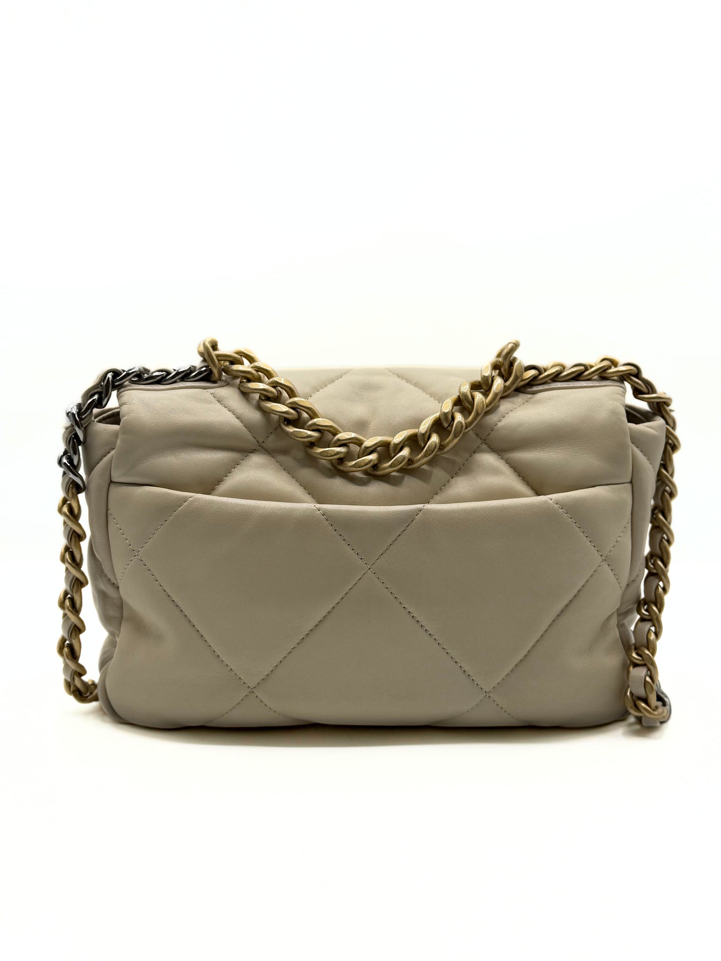 CHANEL | 19 Beige Small