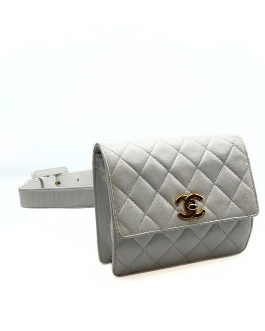 CHANEL | Mini Flap Belt-Bag Vintage