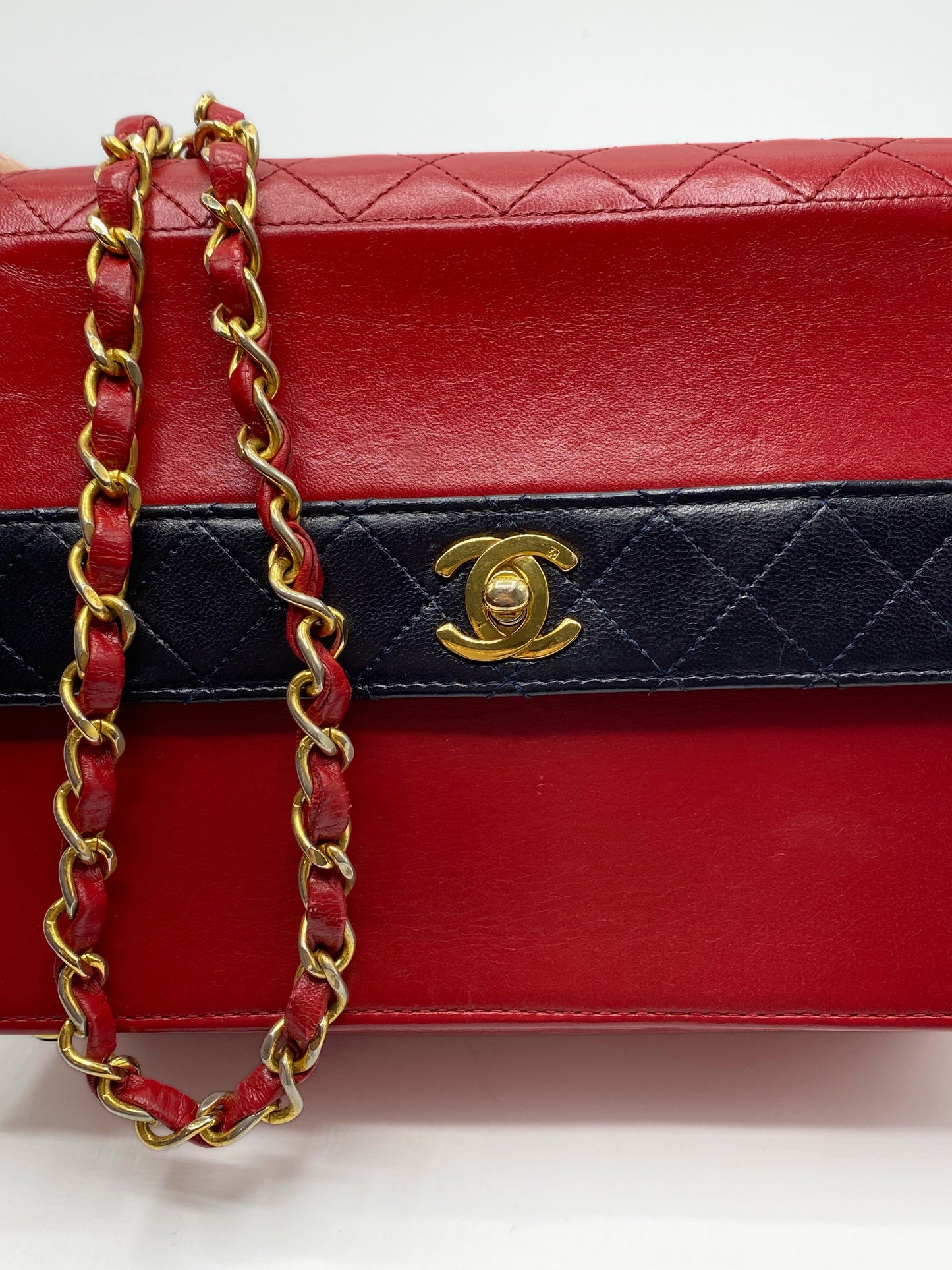 CHANEL | Trapeze Vintage Bag