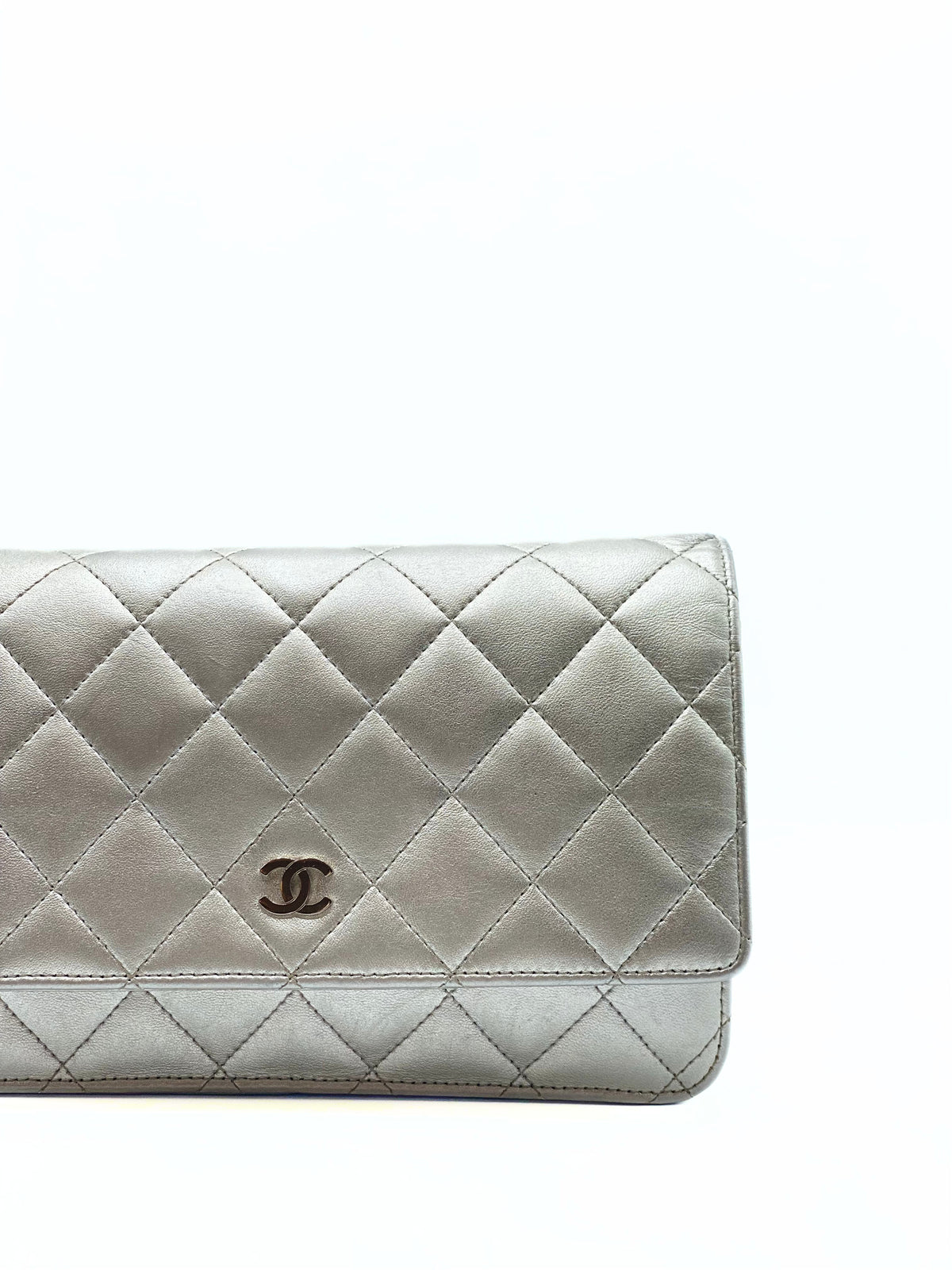 CHANEL | Wallet on Chain Metallic Silver