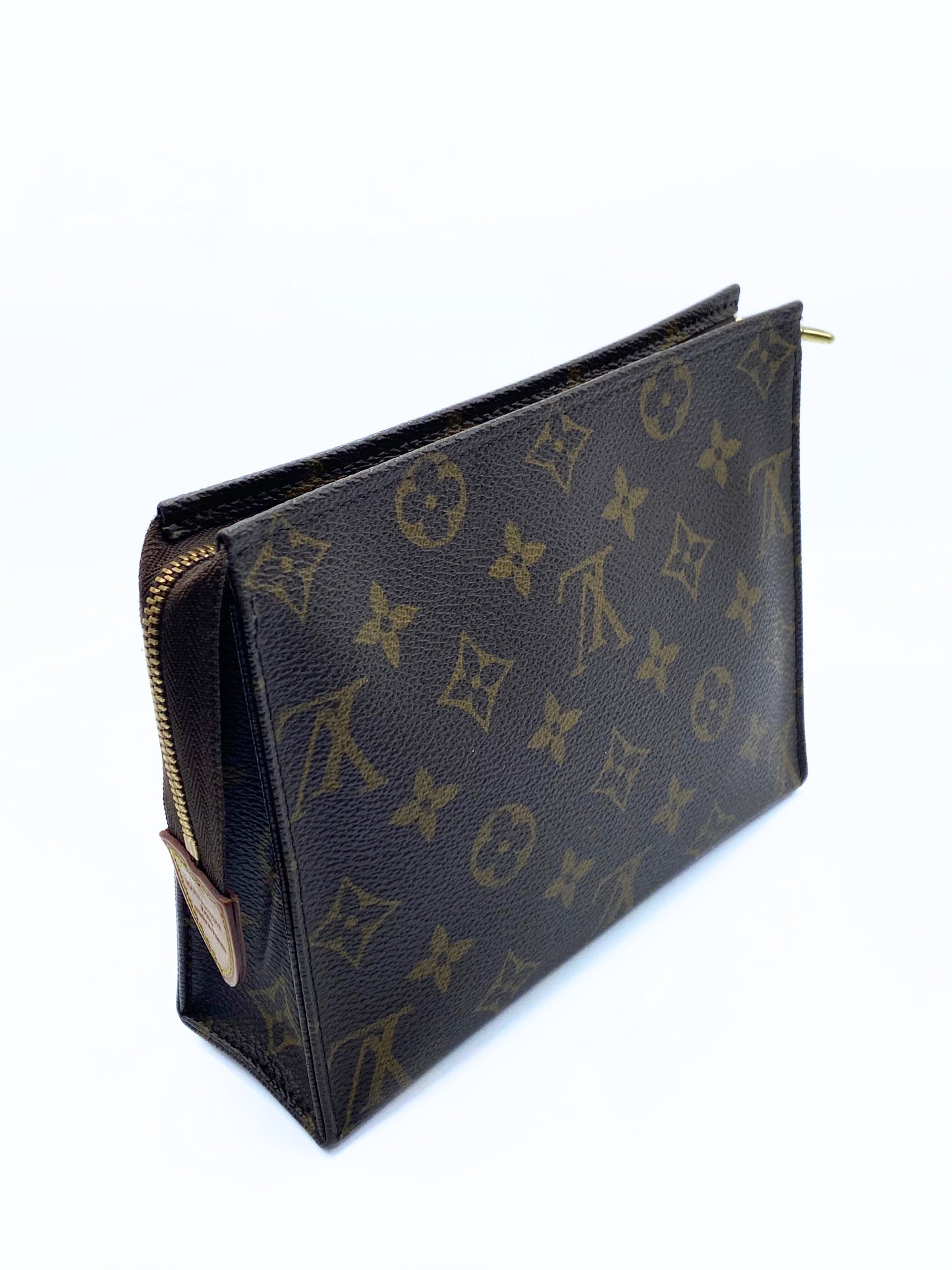 LOUIS VUITTON | Trousse Toilette