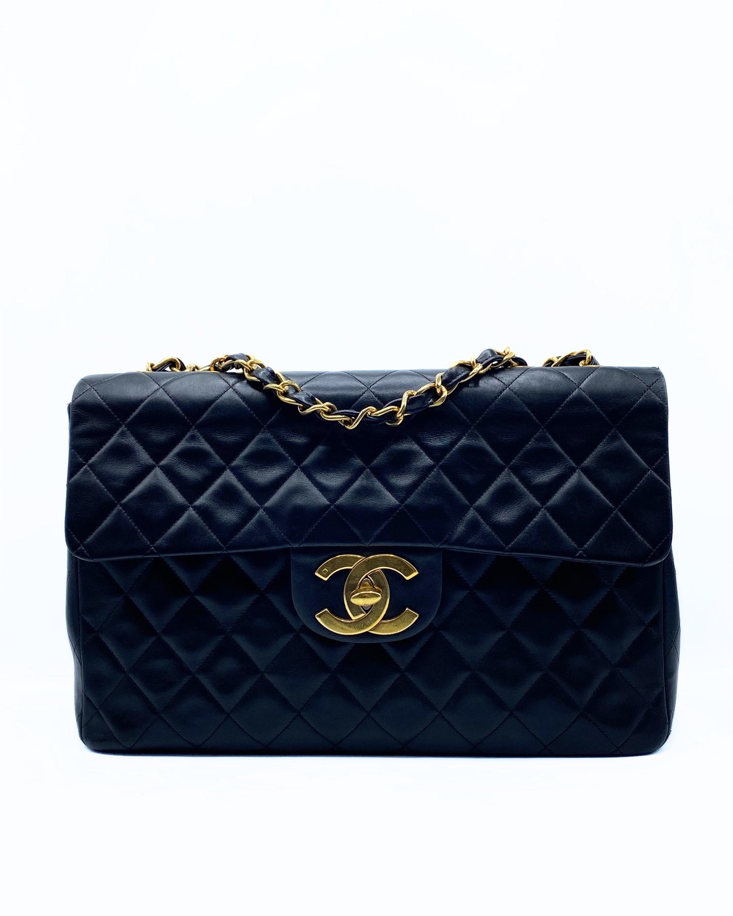 CHANEL | Maxi Logo Flap Vintage