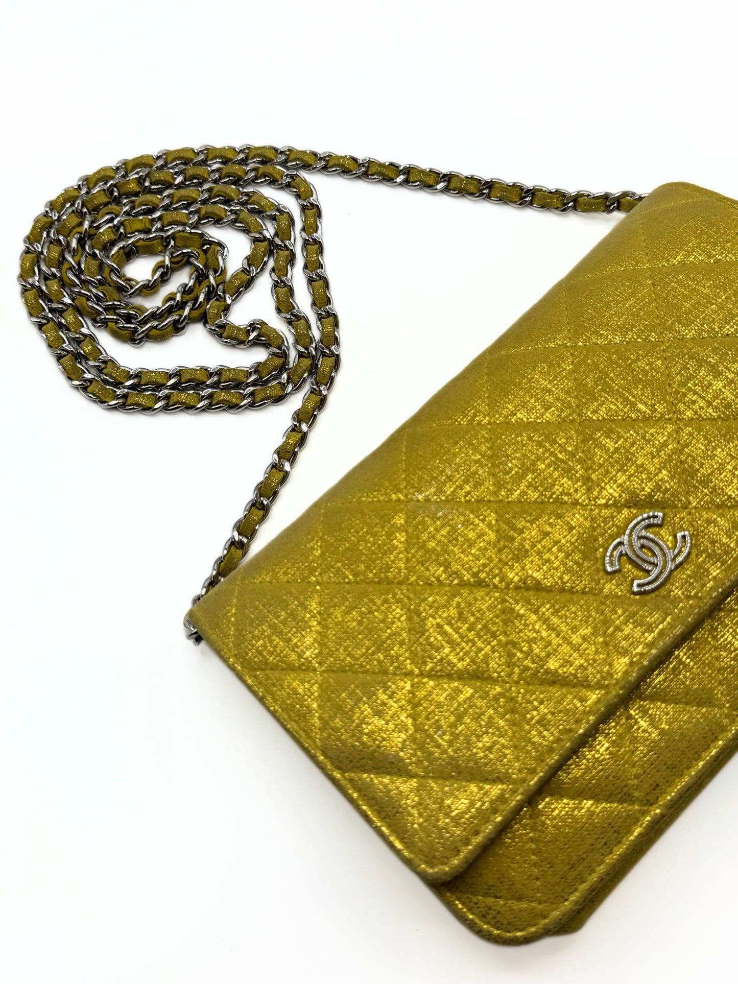 CHANEL | Wallet On Chain Metallic Gold Fabric