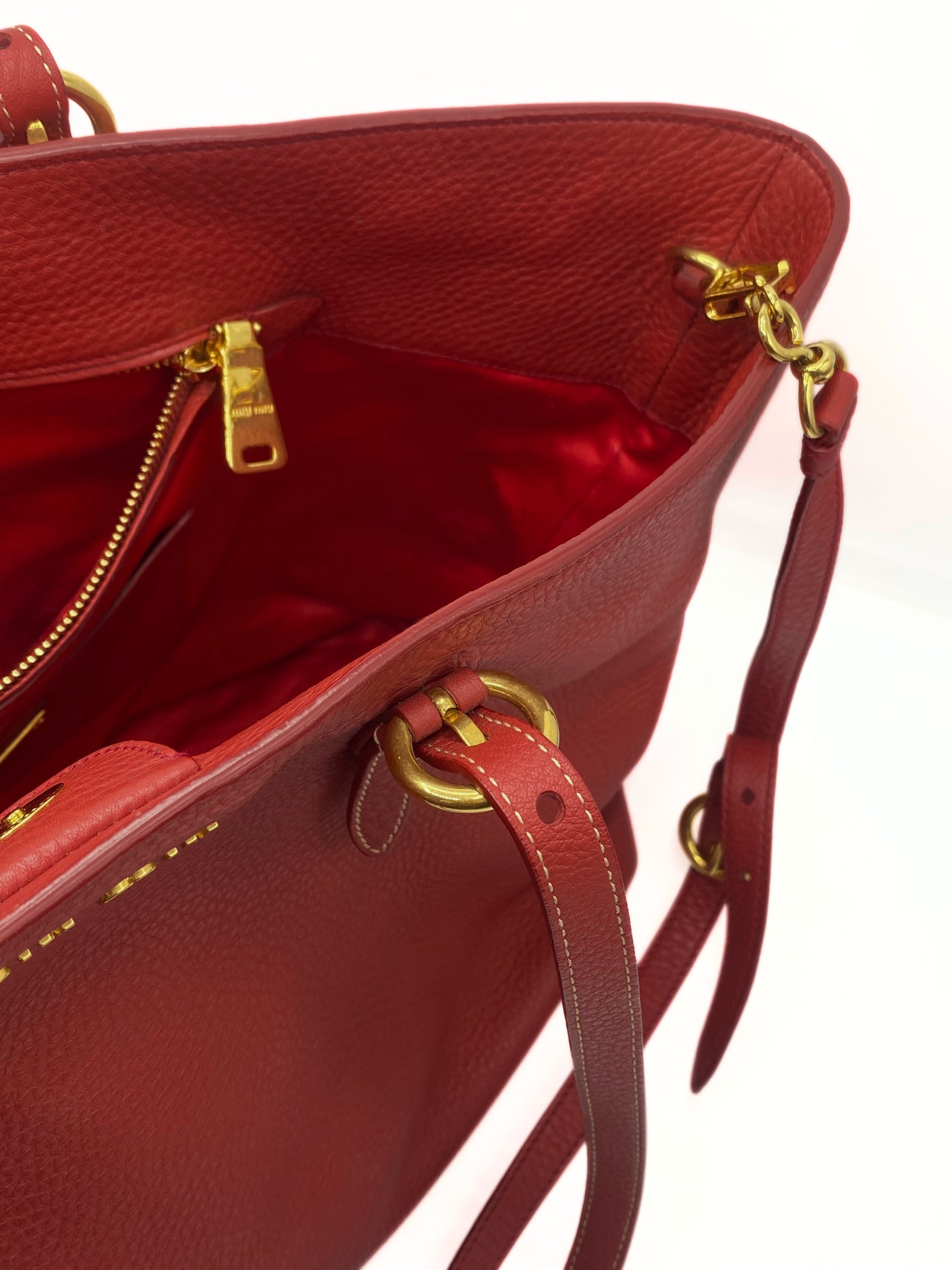 MIU MIU | Red Leather Vintage Shopper