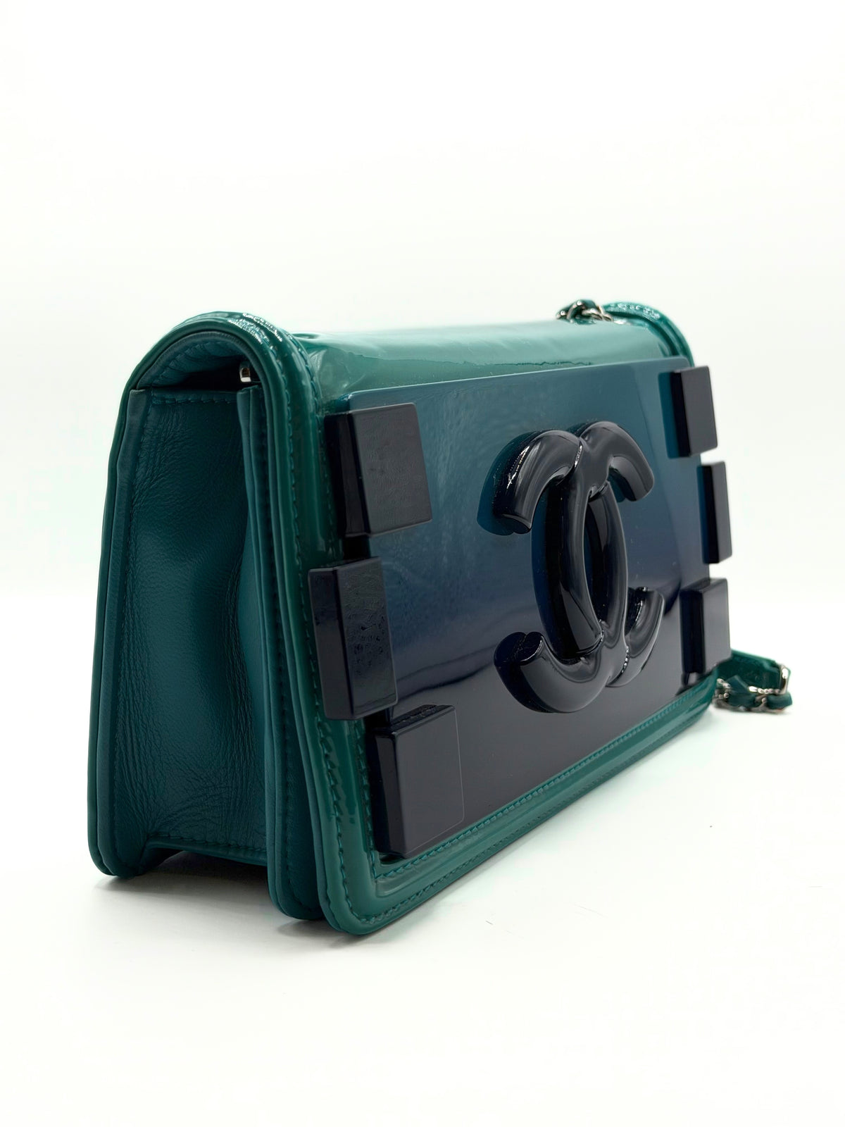 CHANEL | Boy Brick Ombre Horizontal Flap Bag
