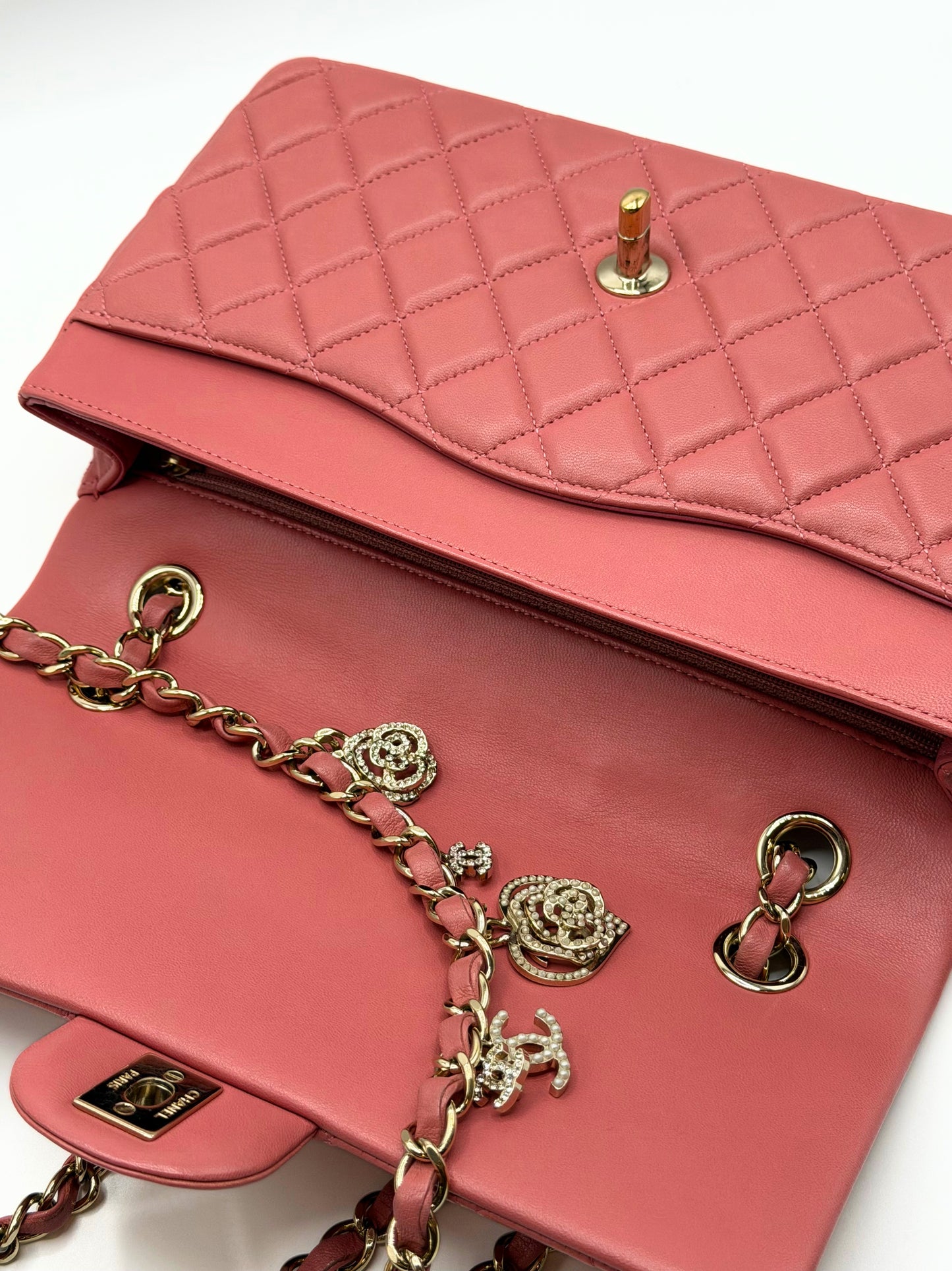 CHANEL | Limited Edition Medium Valentine Charm Single Flap Bag