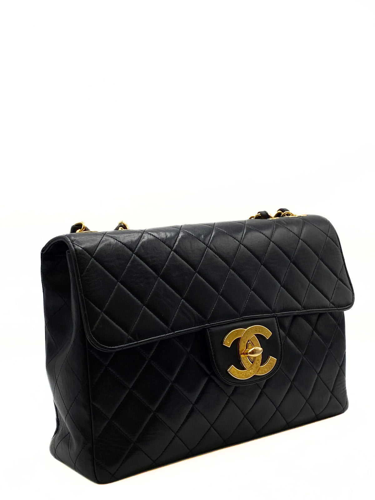 CHANEL | Maxi Logo Vintage