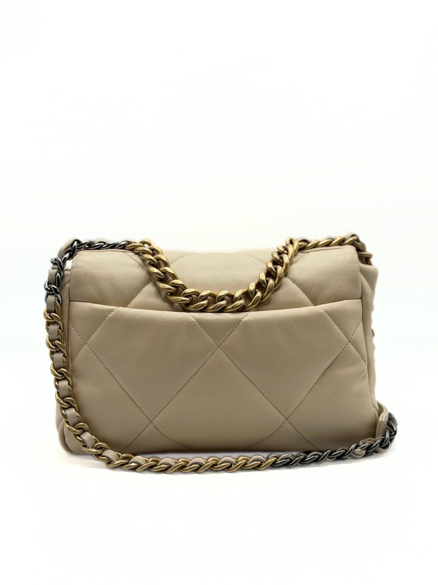 CHANEL | 19 Small Beige